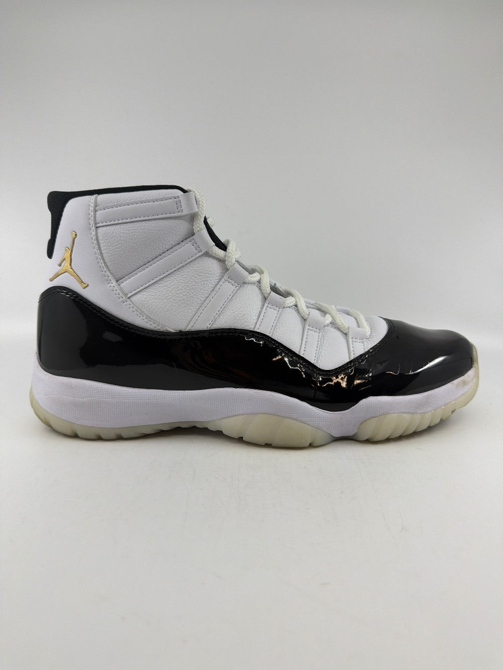*USED* AJ 11 - DMP GRATITUDE (2023)|37601