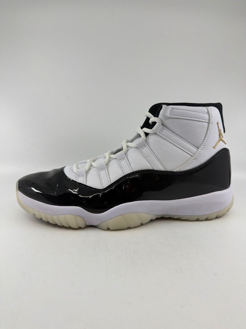 *USED* AJ 11 - DMP GRATITUDE (2023)|37606