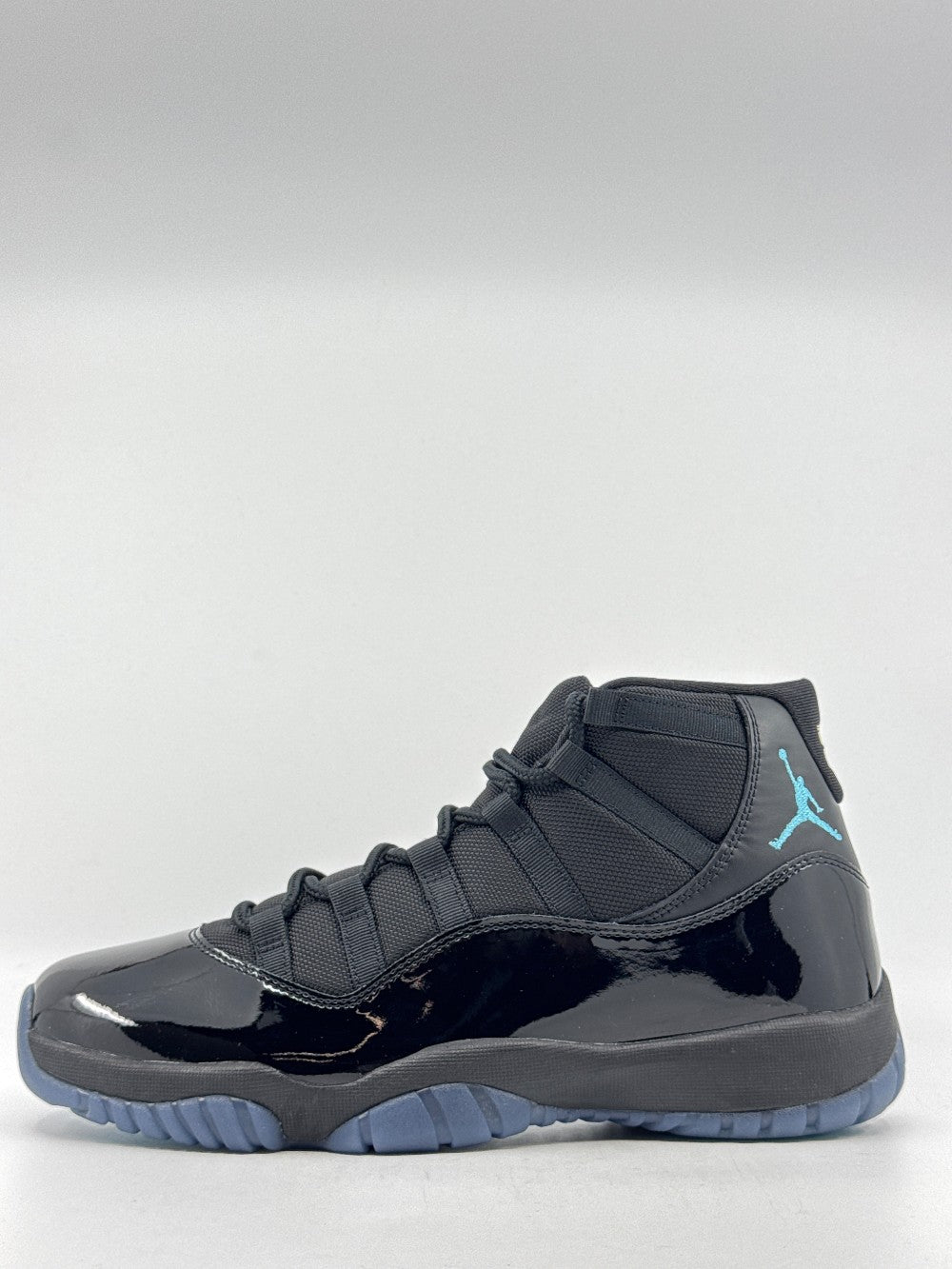 AJ 11 - GAMMA BLUE (2025)|37653