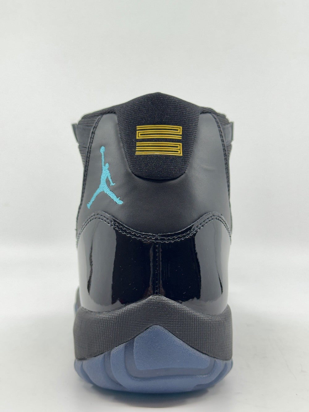 AJ 11 - GAMMA BLUE (2025)|37654
