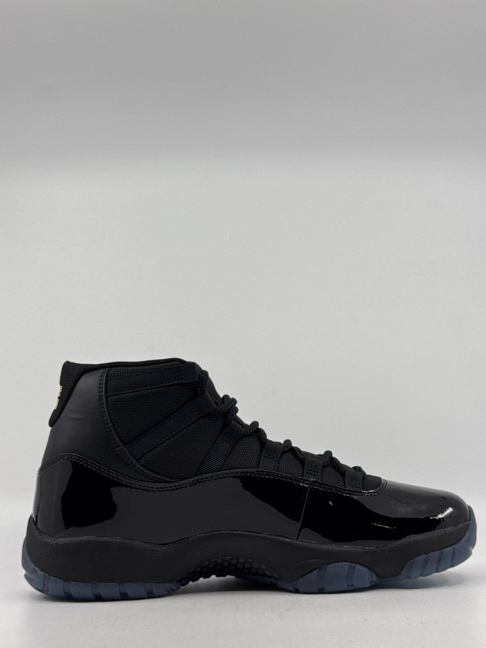 AJ 11 - GAMMA BLUE (2025)|37655
