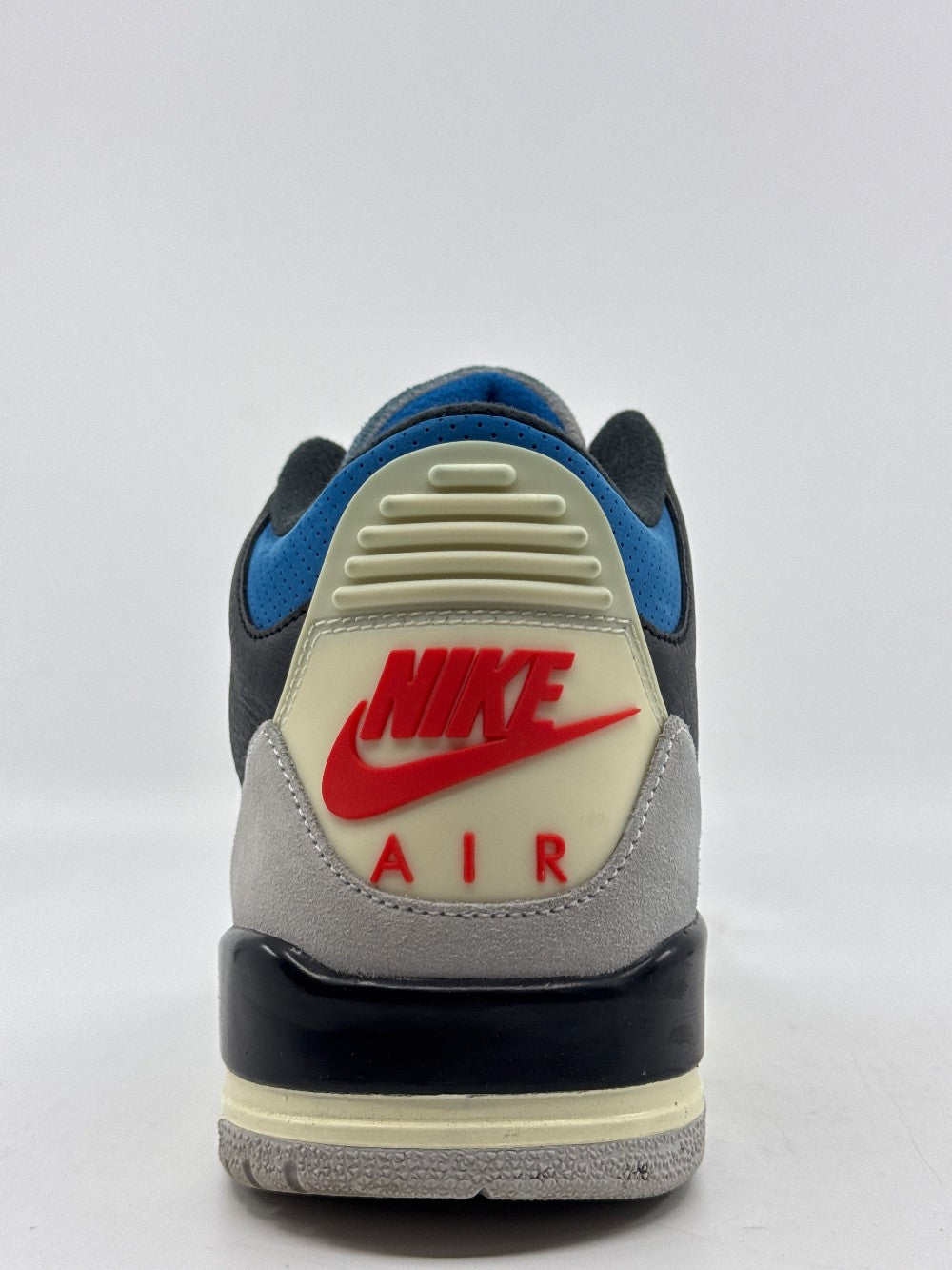 *USED* AJ 3 - RARE AIR|37702