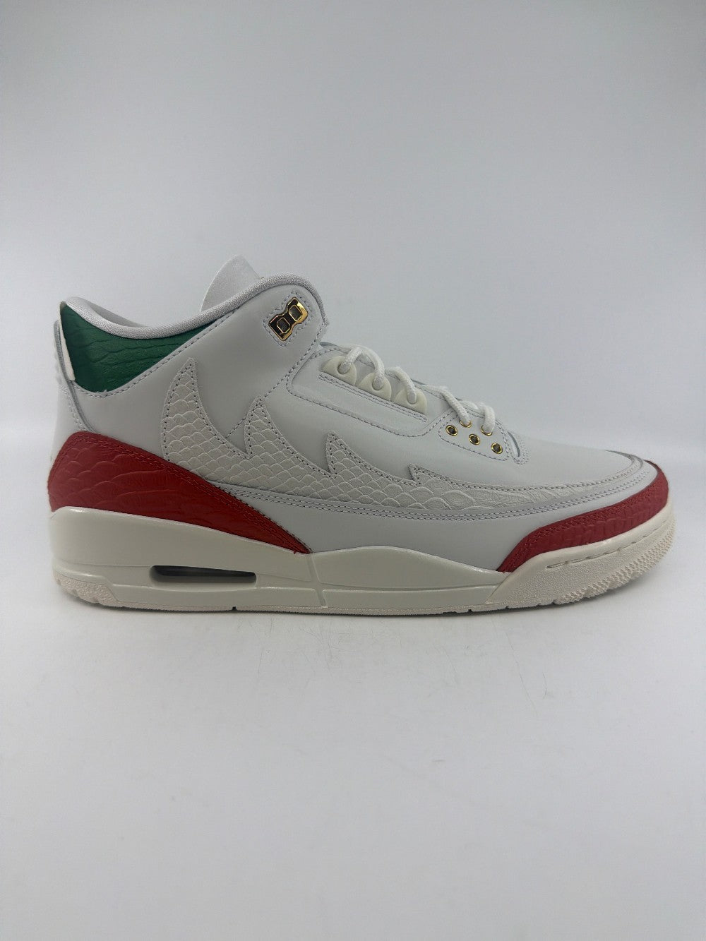 AJ 3 - EL VUELO SUMMIT WHITE|37739