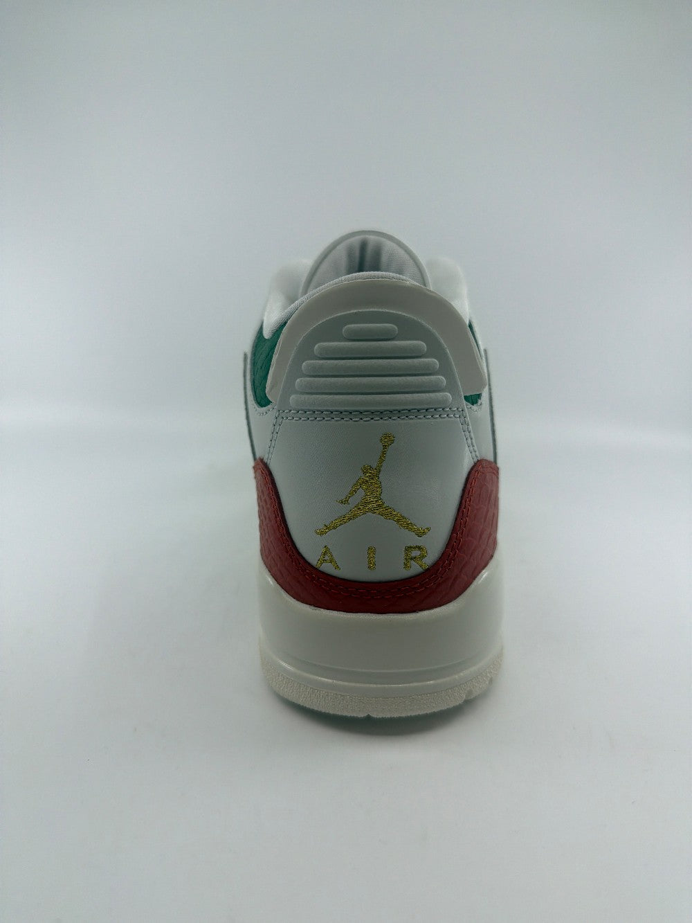 AJ 3 - EL VUELO SUMMIT WHITE|37742