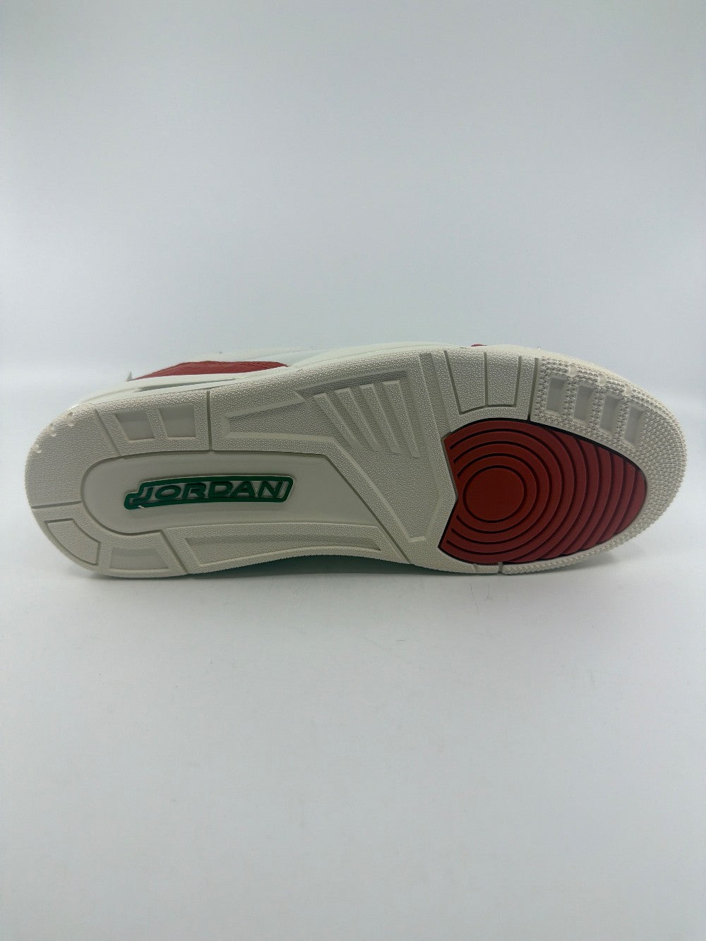 AJ 3 - EL VUELO SUMMIT WHITE|37743