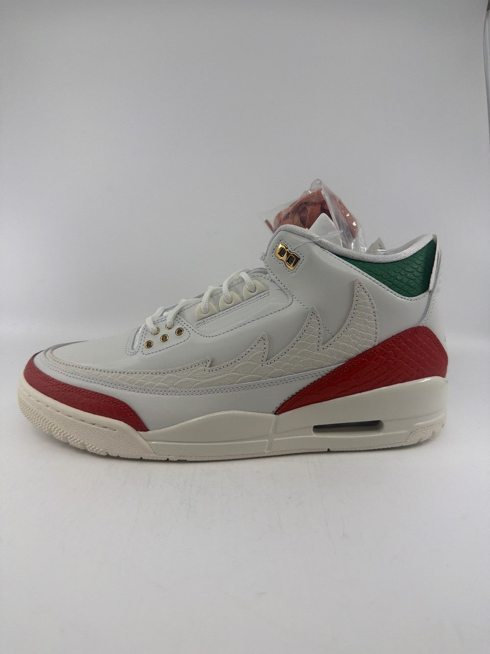 AJ 3 - EL VUELO SUMMIT WHITE|37744