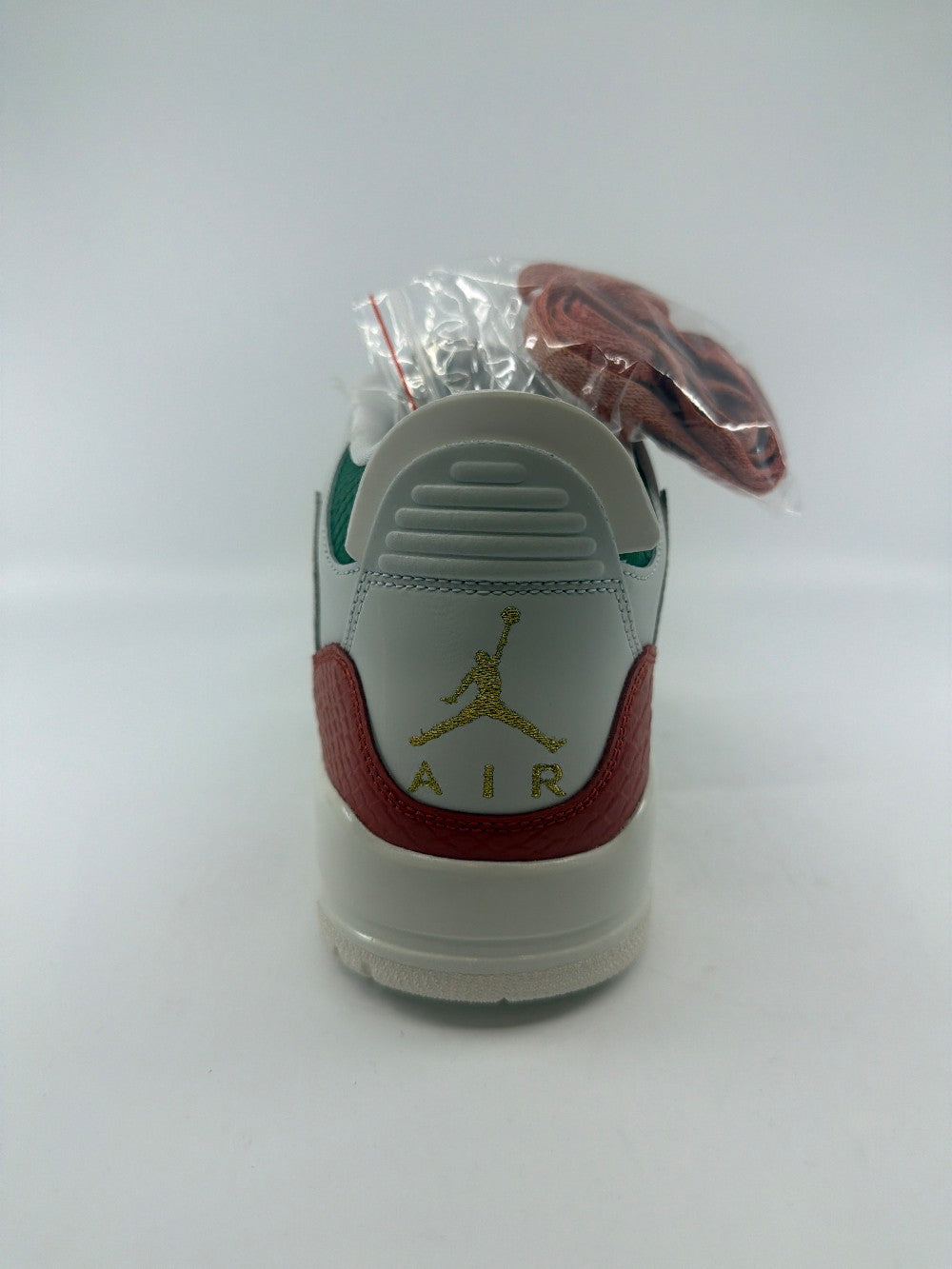 AJ 3 - EL VUELO SUMMIT WHITE|37747