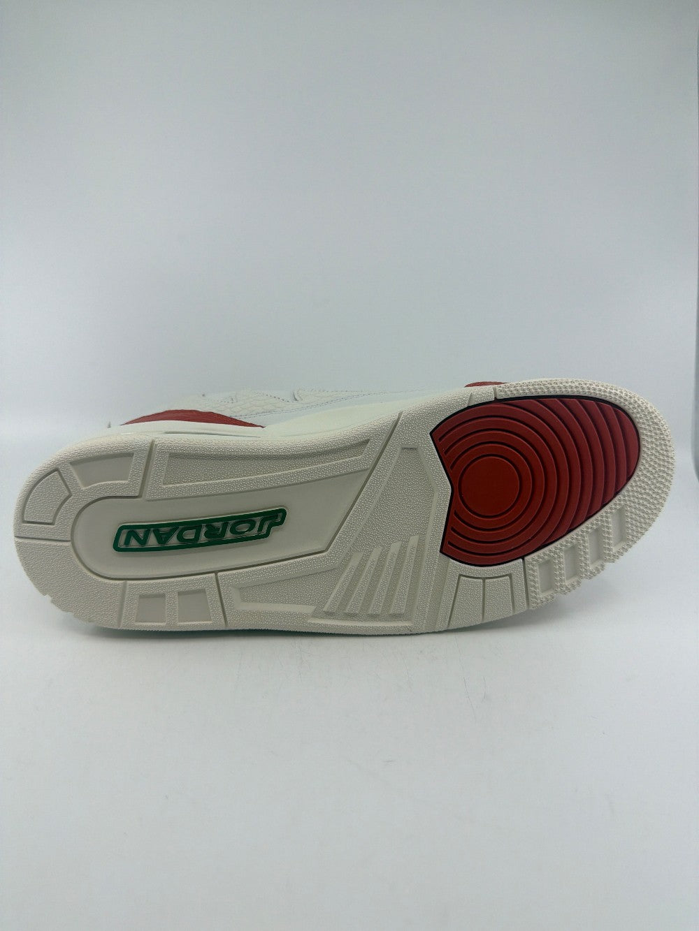 AJ 3 - EL VUELO SUMMIT WHITE|37748