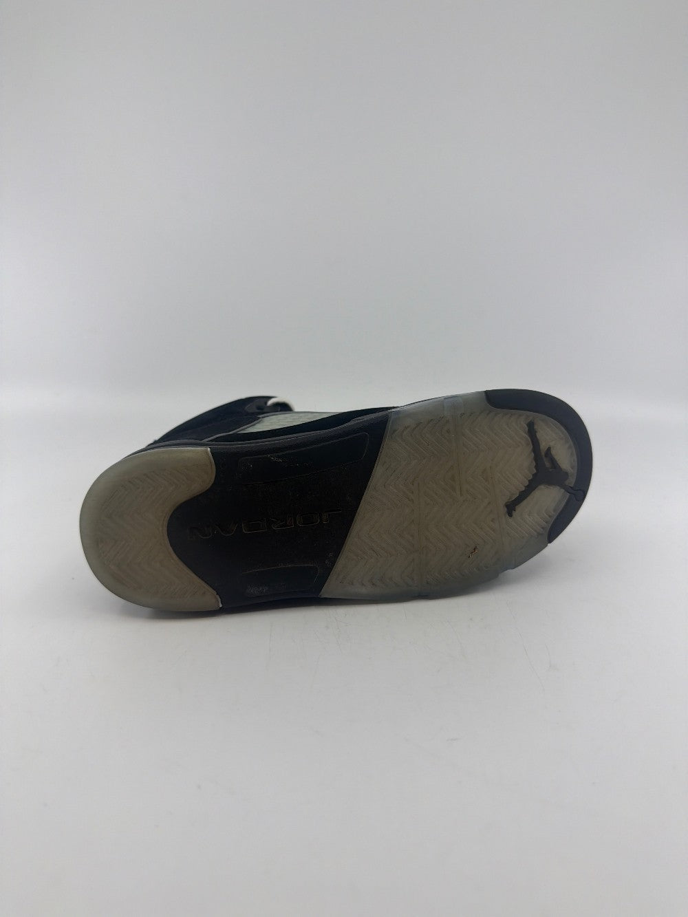 *USED/REP BOX* AJ 5 - BLACK METALLIC REIMAGINED|37838