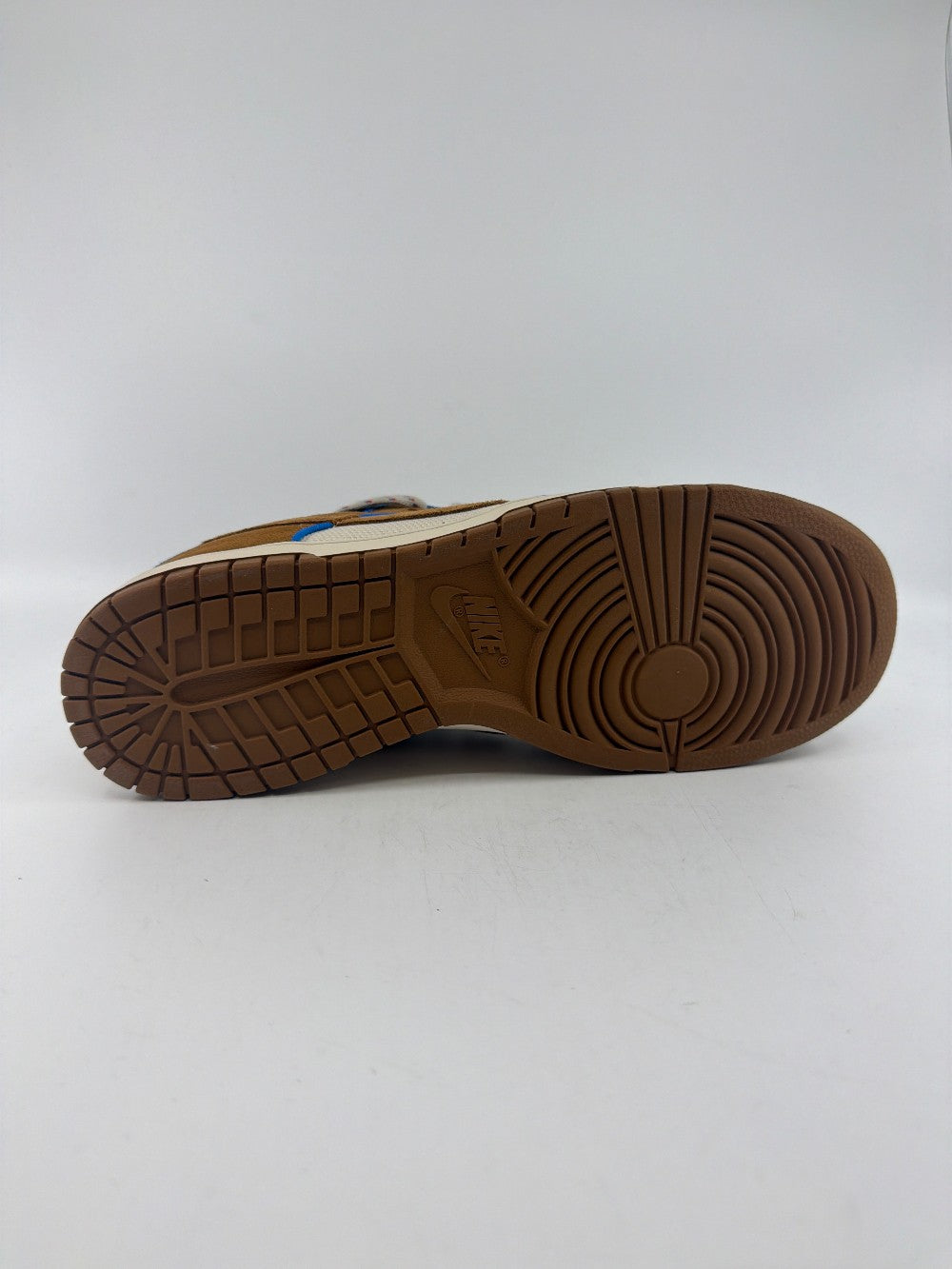 NIKE DUNK LOW - LIGHT BRITISH TAN|37928