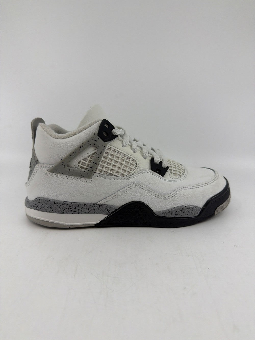 *USED* AJ 4 (PS) - WHITE CEMENT (2025)|37964