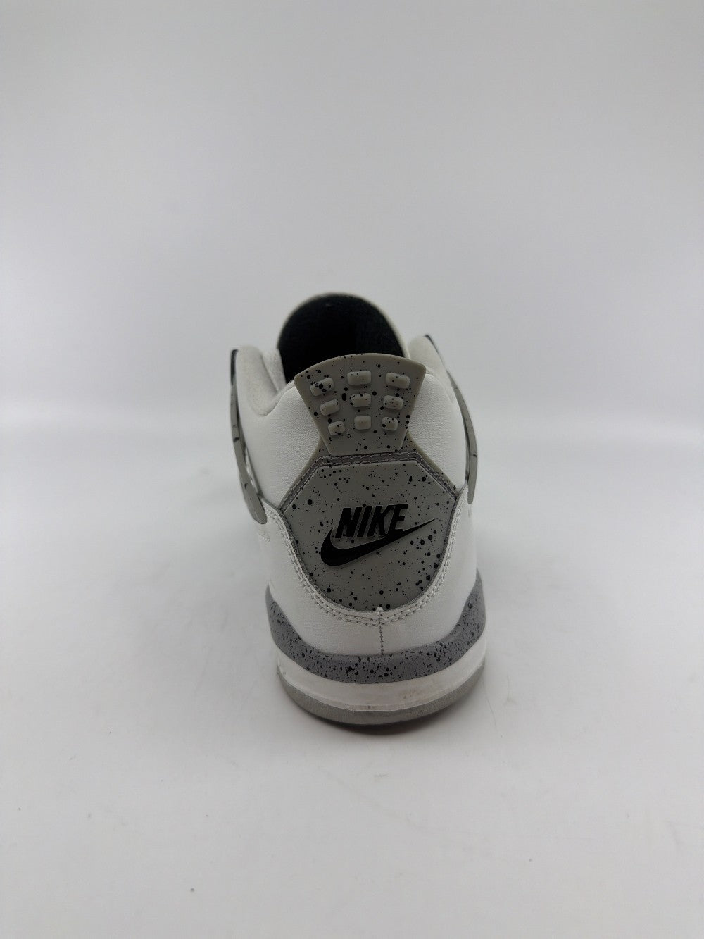 *USED* AJ 4 (PS) - WHITE CEMENT (2025)|37967