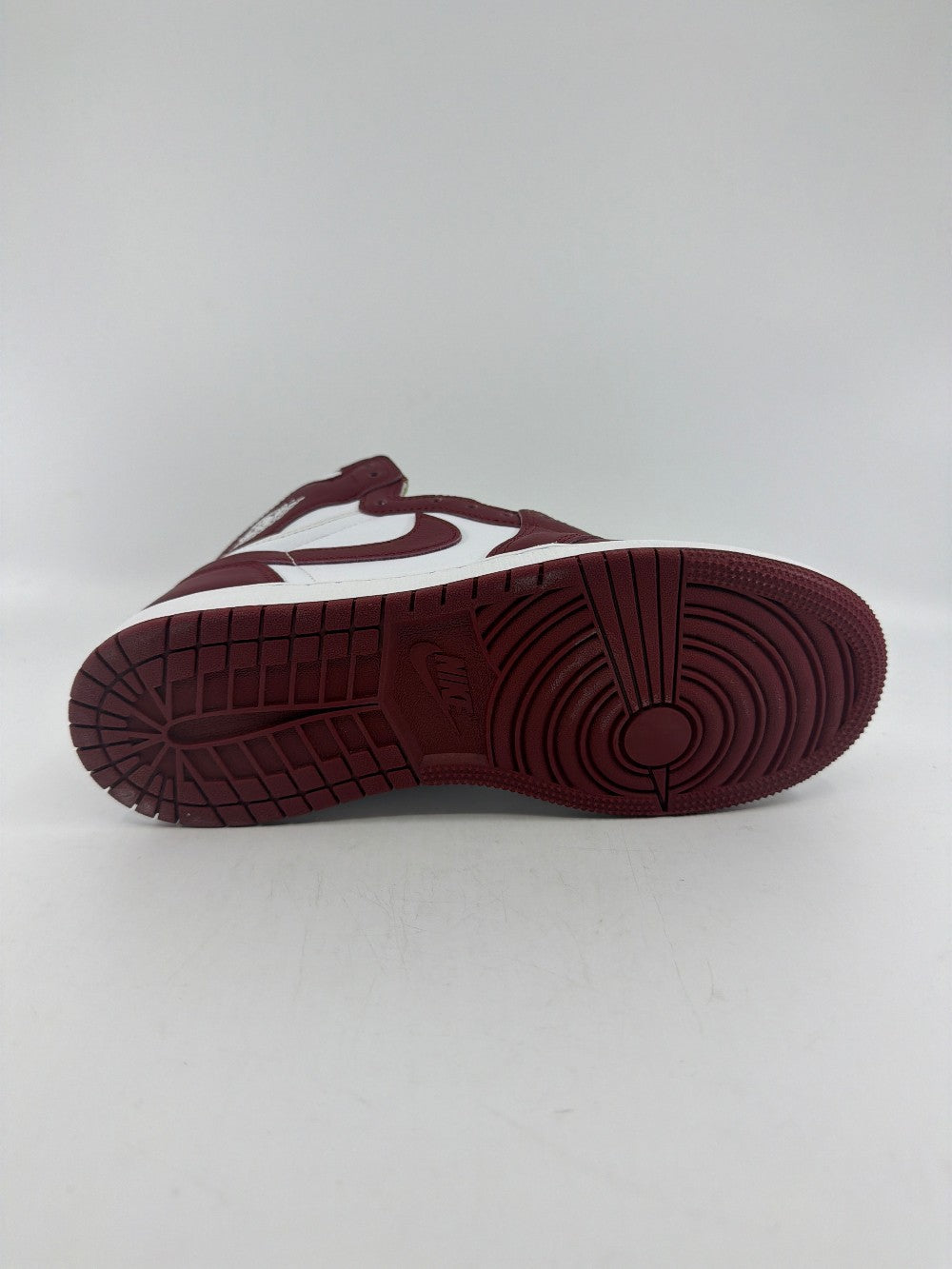 AJ 1 (GS) - ARTISNAL TEAM RED|37978
