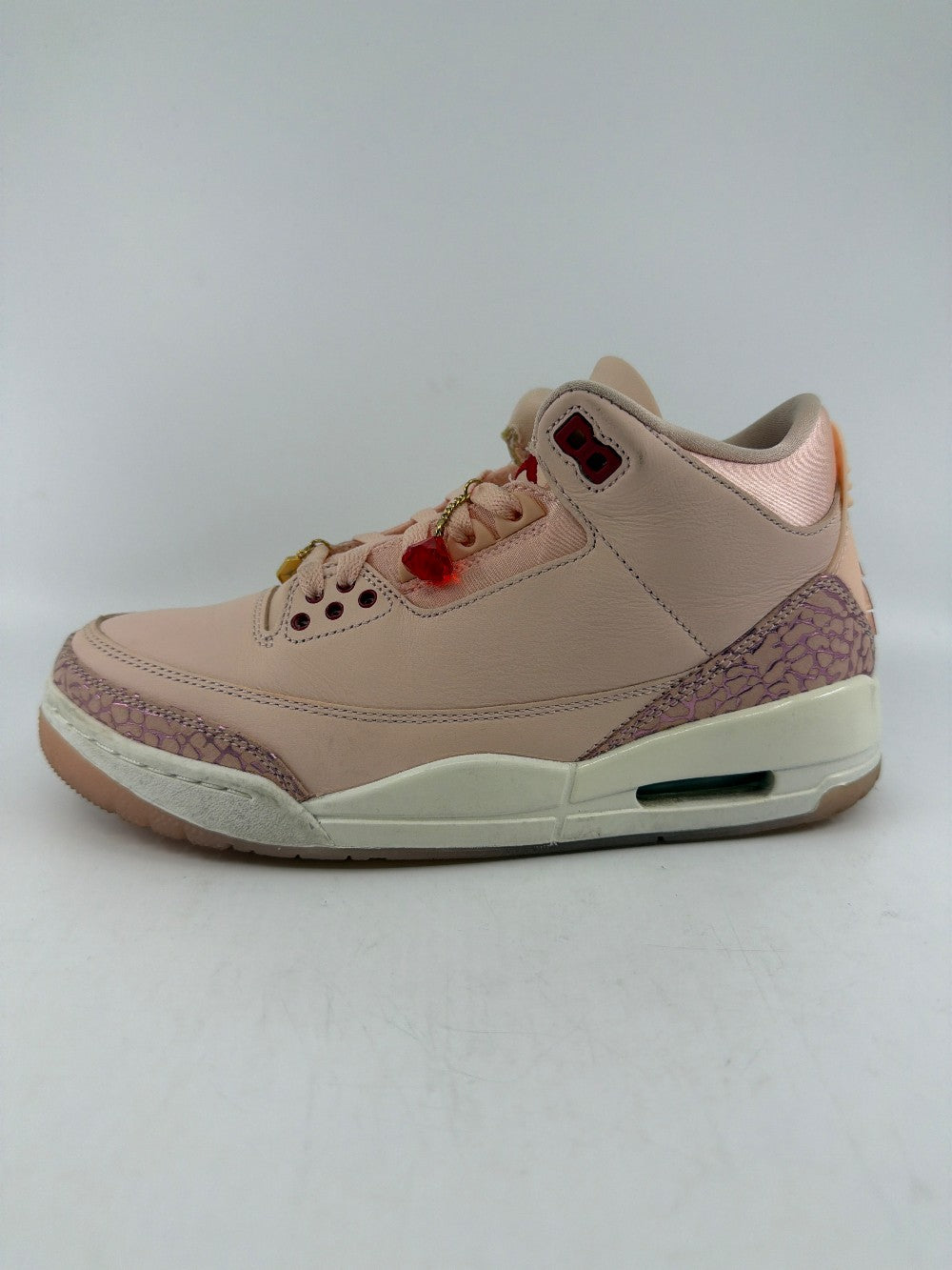 *USED* AJ 3 (W) - VALENTINES DAY TREAT YOURSELF|37989
