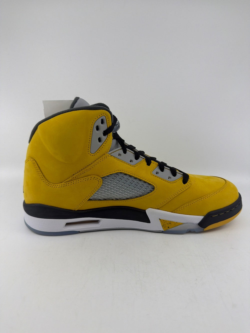 AJ 5 - TOKYO T23 (2025)|38010