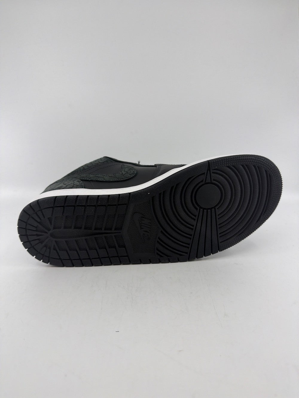 AJ 1 LOW - BLACK ELEPHANT|38052