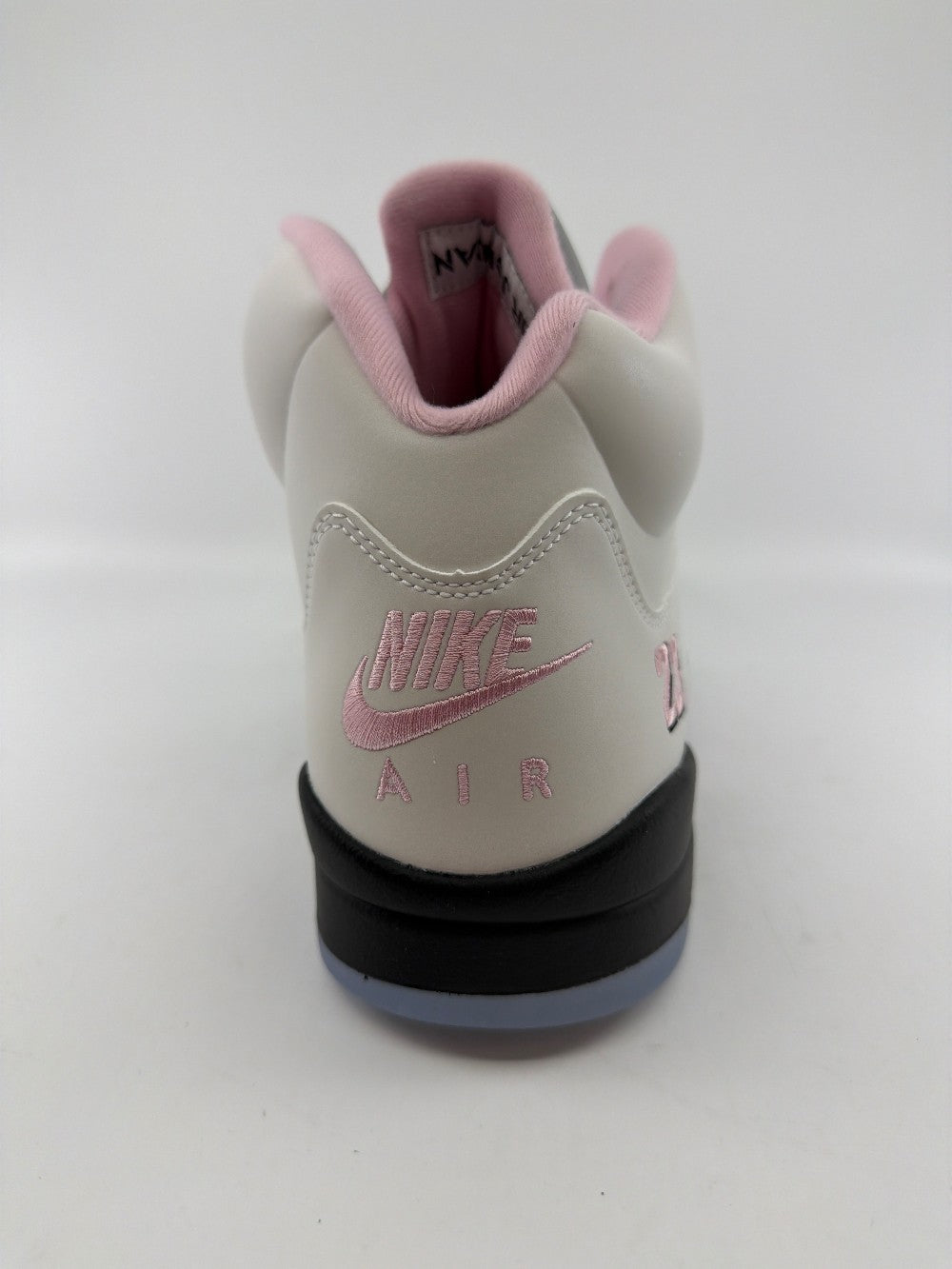 AJ 5 - MEDIUM SOFT PINK|38645