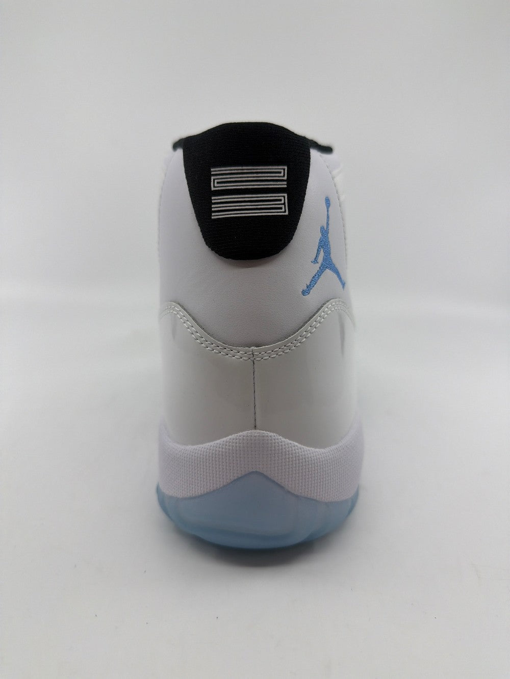 AJ 11 - LEGEND BLUE (2024)|38725