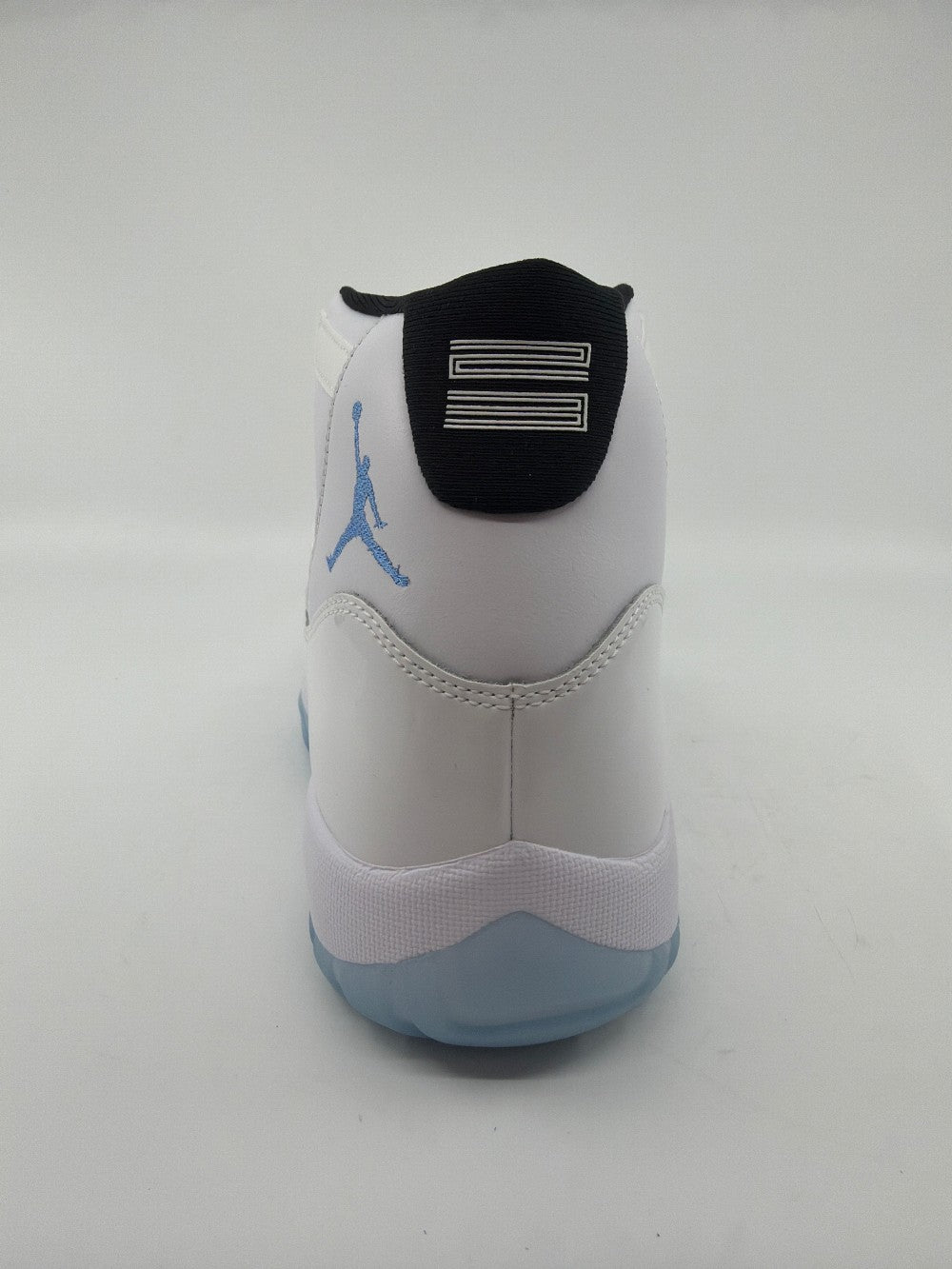 AJ 11 - LEGEND BLUE (2024)|38730