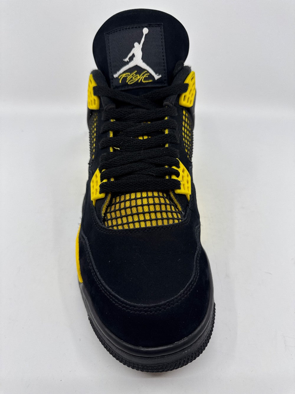 *USED* AJ 4 - THUNDER (2023)|38918