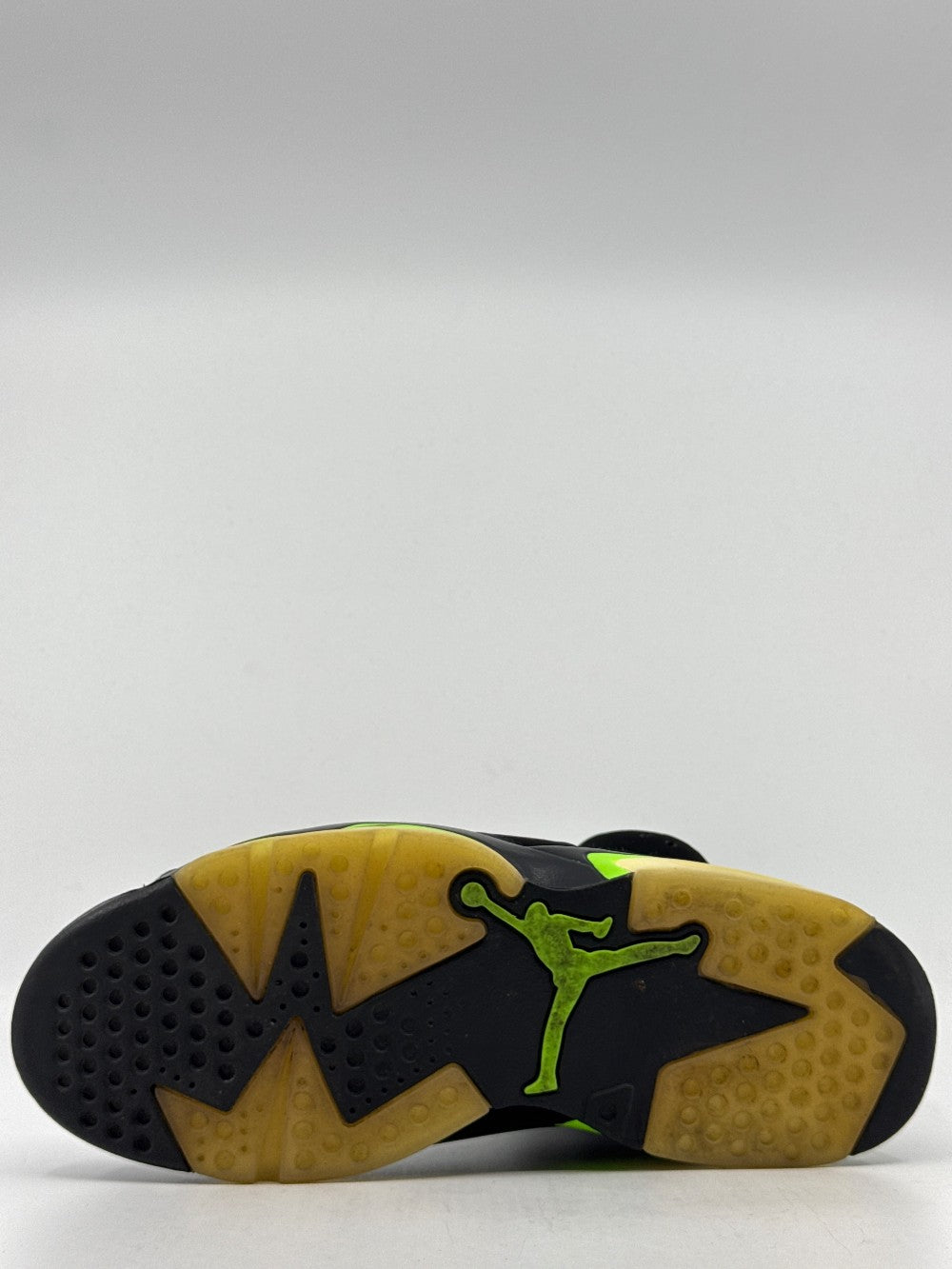 *USED* AJ 6 - ELECTRIC GREEN|38949