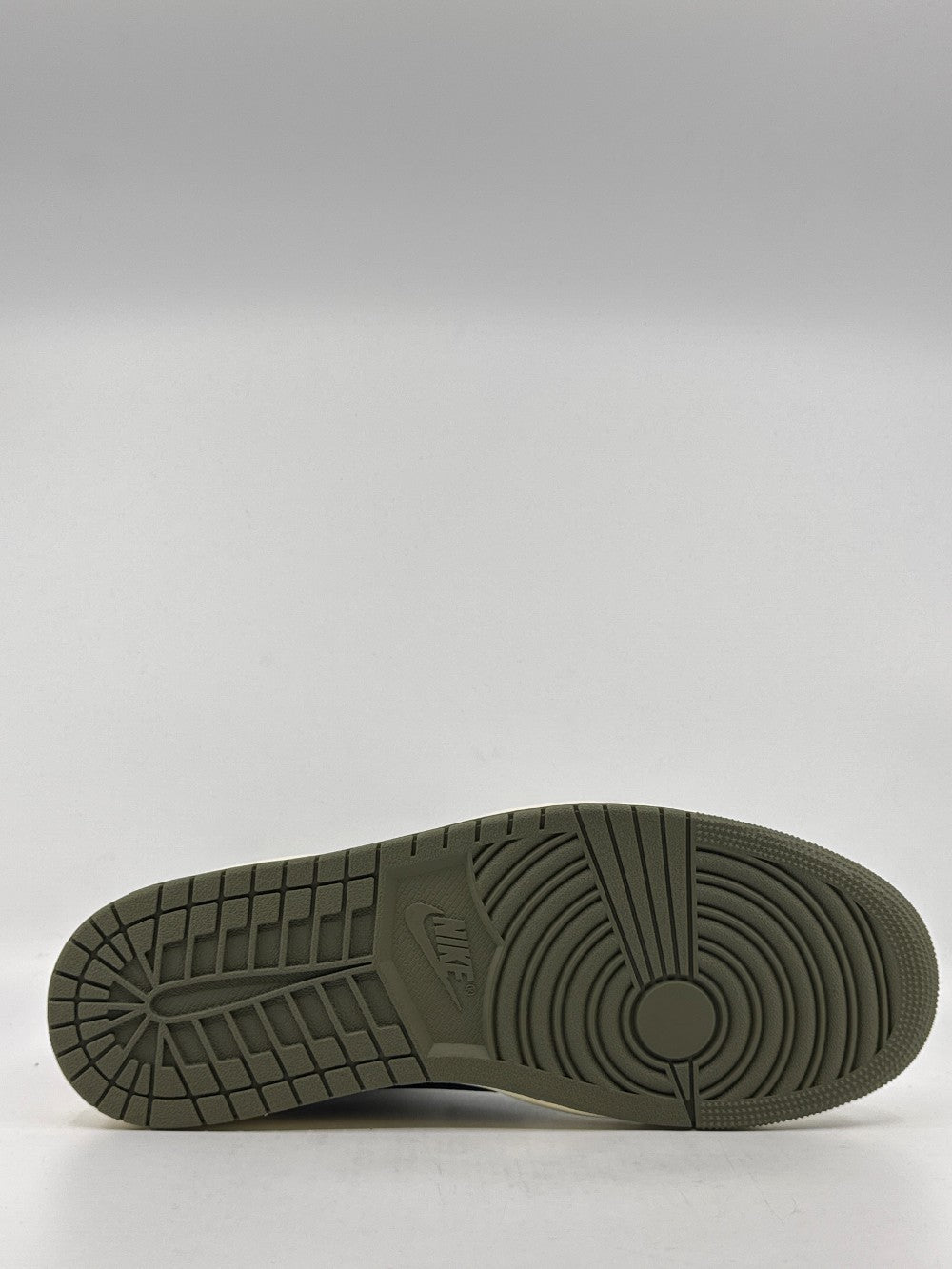 AJ 1 LOW X TRAVIS SCOTT - MEDIUM OLIVE|39020