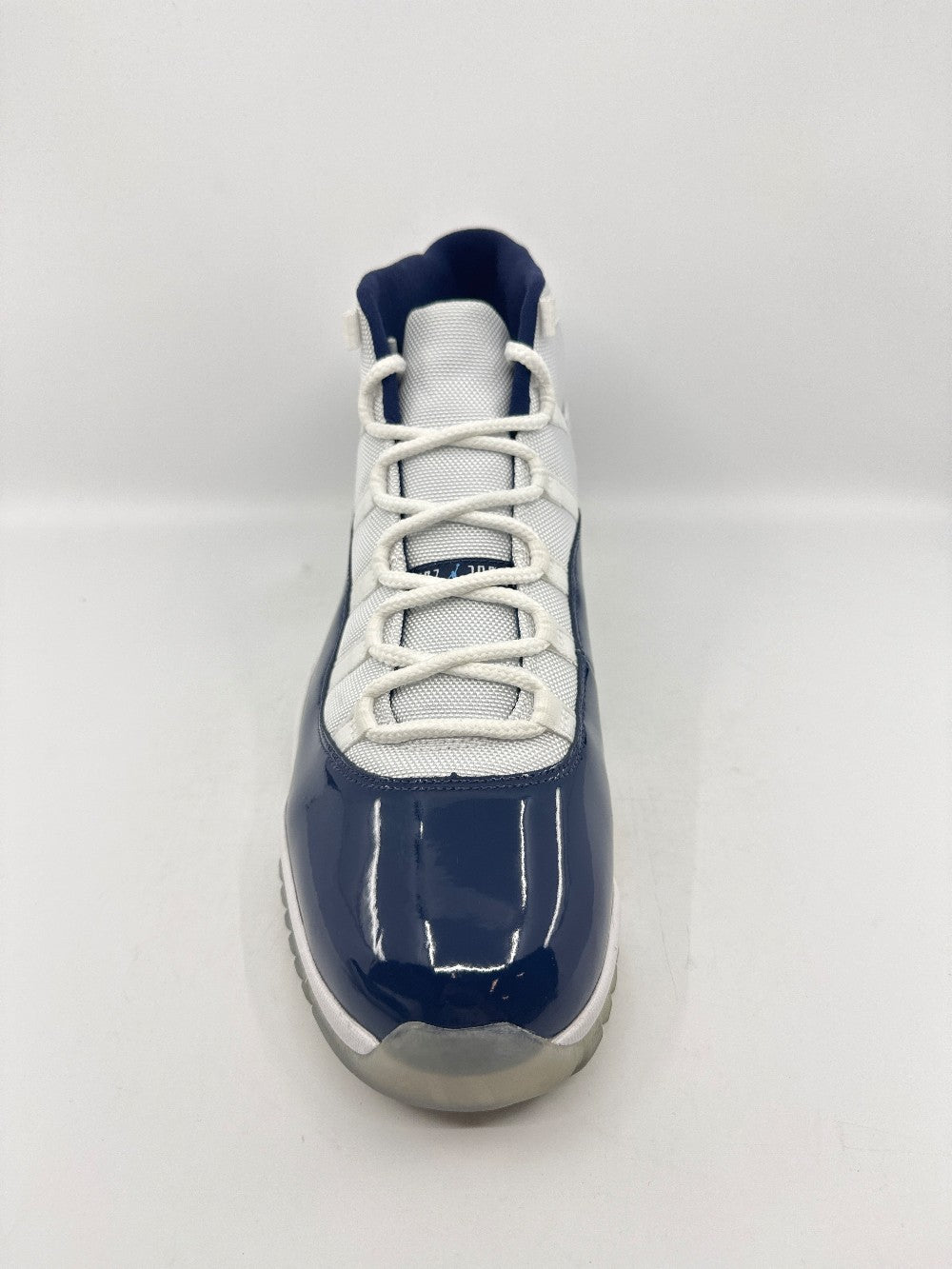 *USED* AJ 11 - UNC WIN LIKE 82|39027