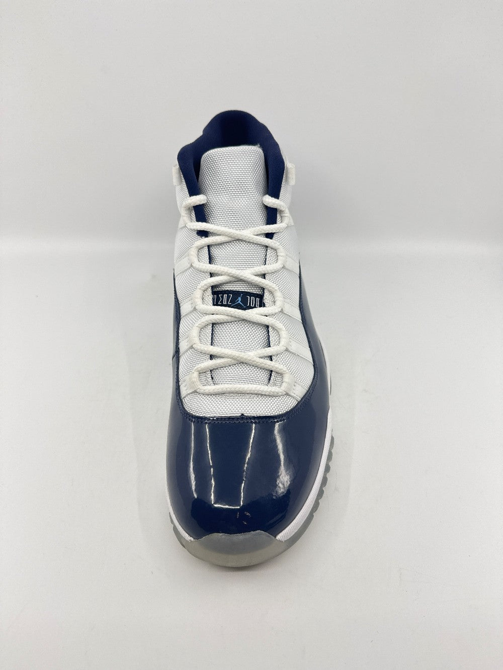 *USED* AJ 11 - UNC WIN LIKE 82|39032