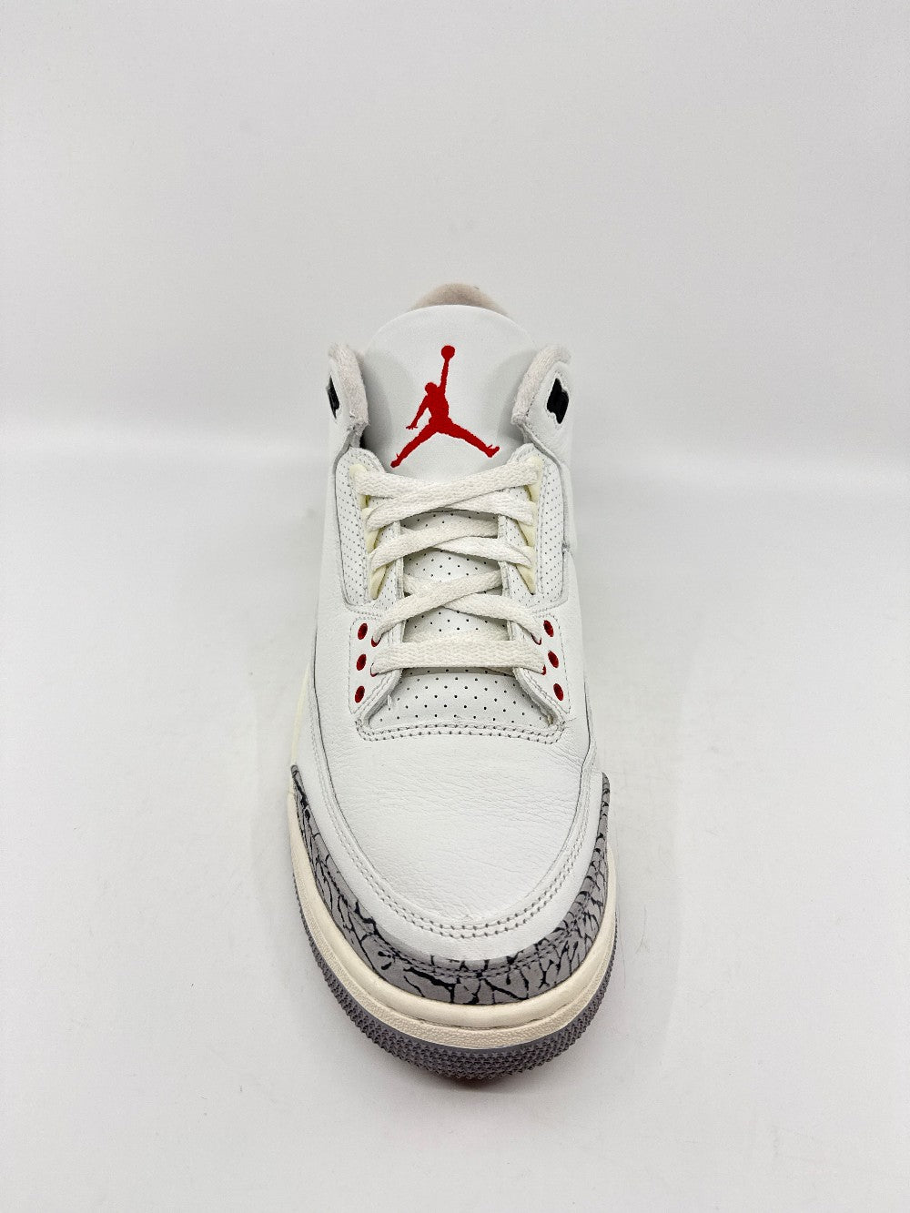 *USED* AJ 3 - WHITE CEMENT REIMAGINED|39105