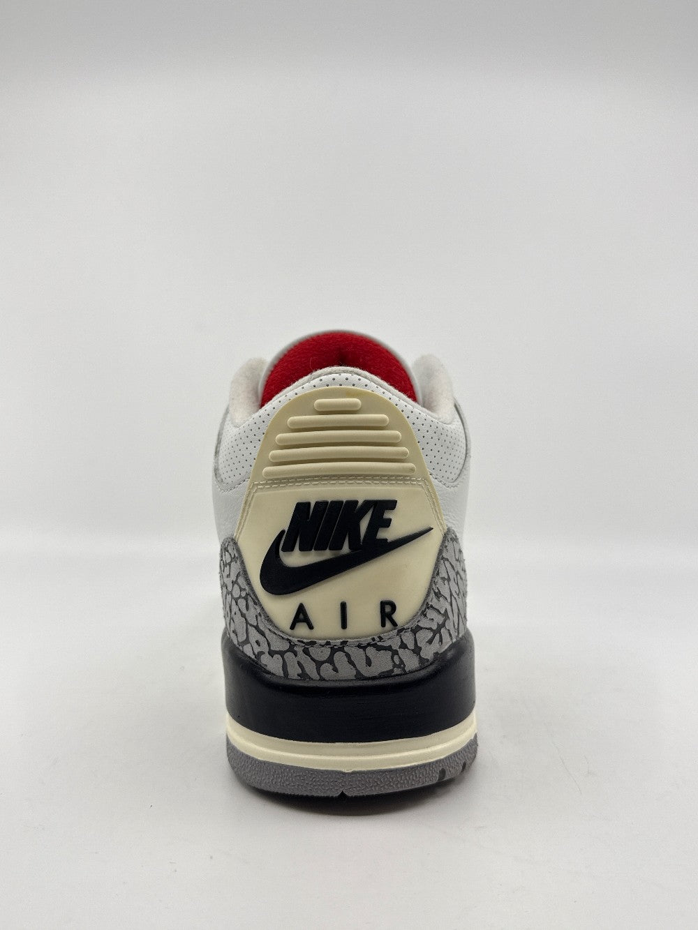*USED* AJ 3 - WHITE CEMENT REIMAGINED|39107