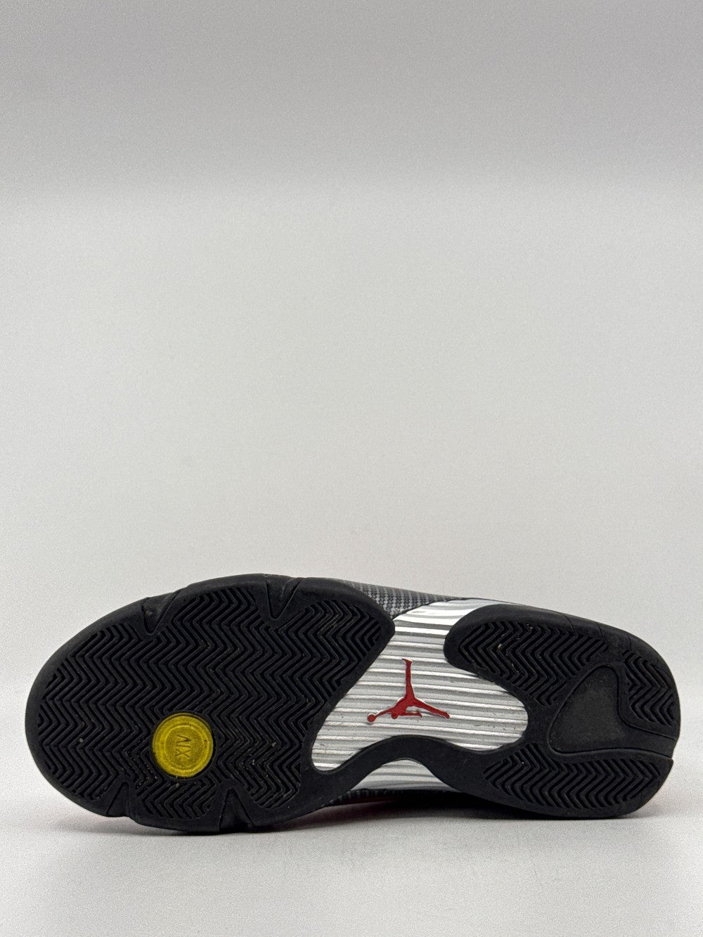 *USED* AJ 14 - FERRARI (2025)|39157