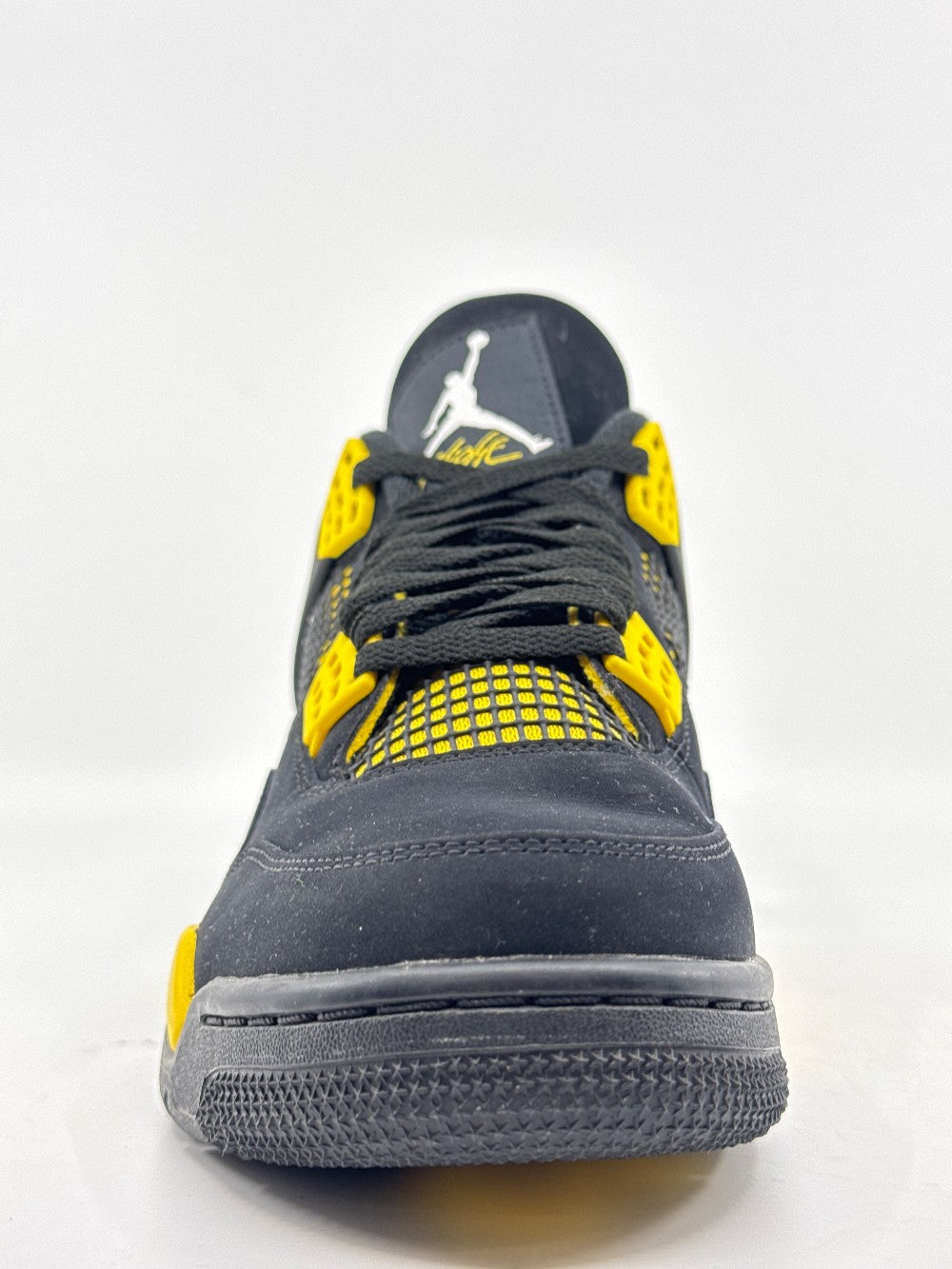 *USED* AJ 4 - THUNDER (2023)|39161