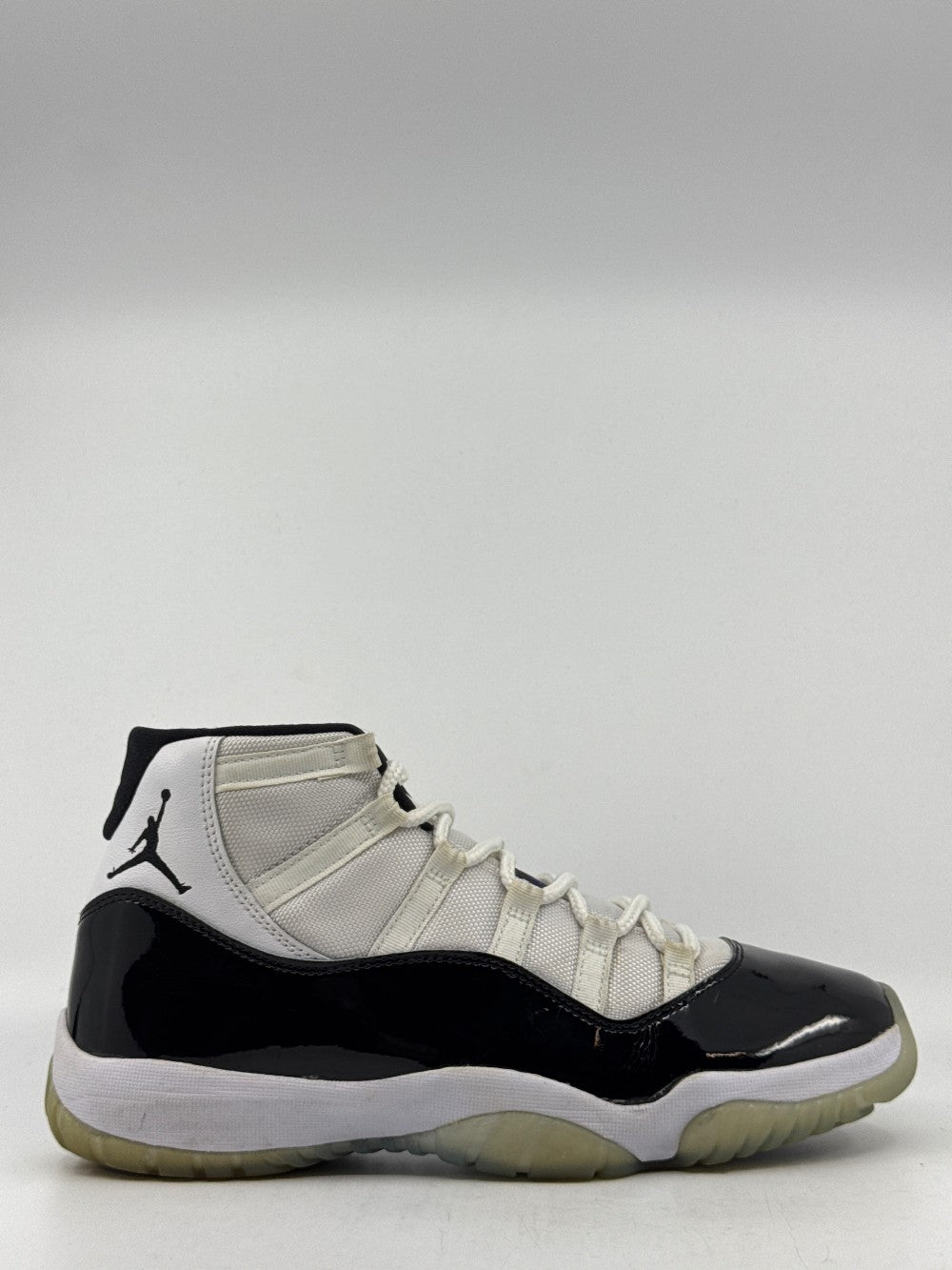 *USED* AJ 11 - CONCORD (2018)|39206