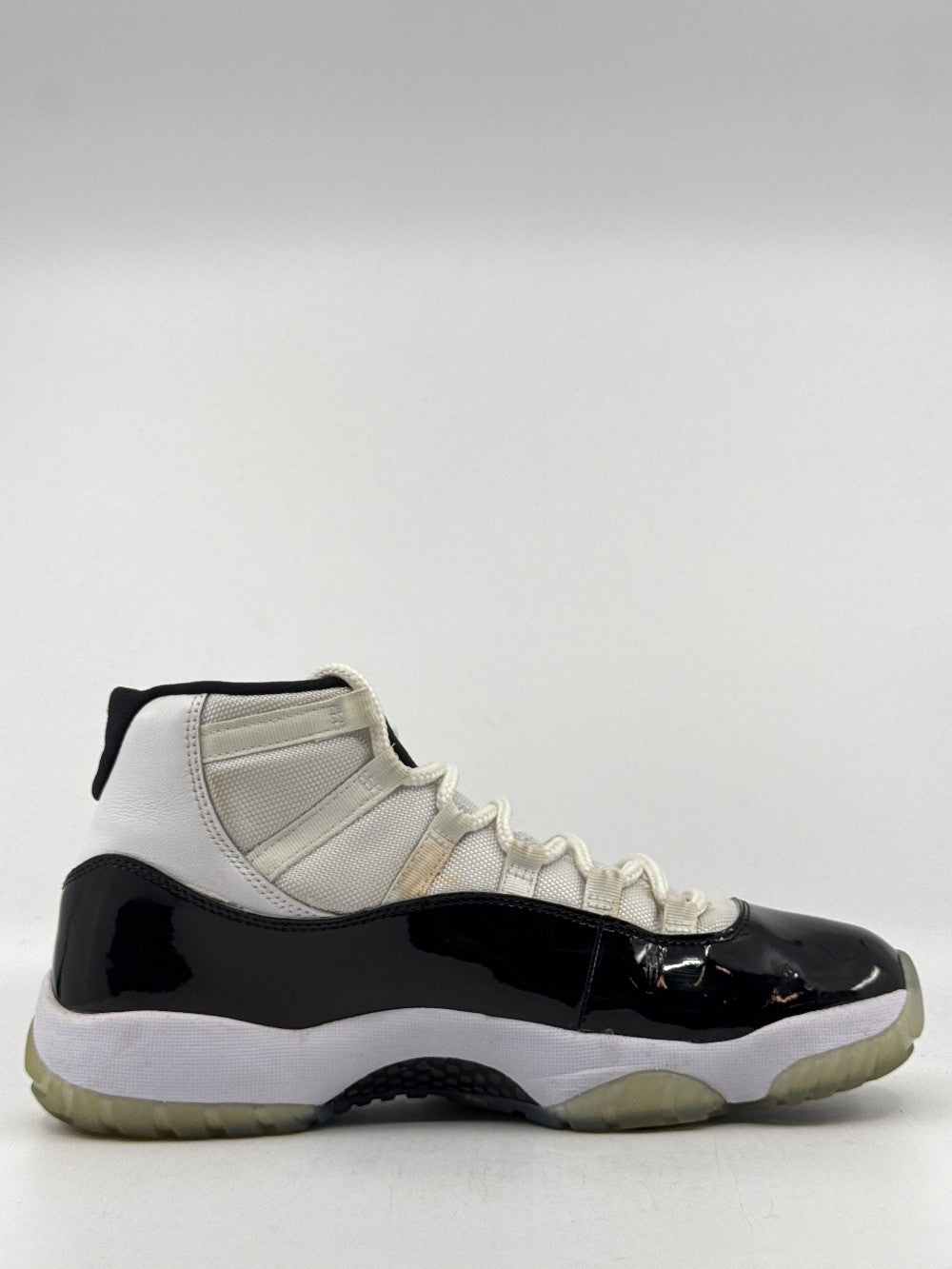*USED* AJ 11 - CONCORD (2018)|39214