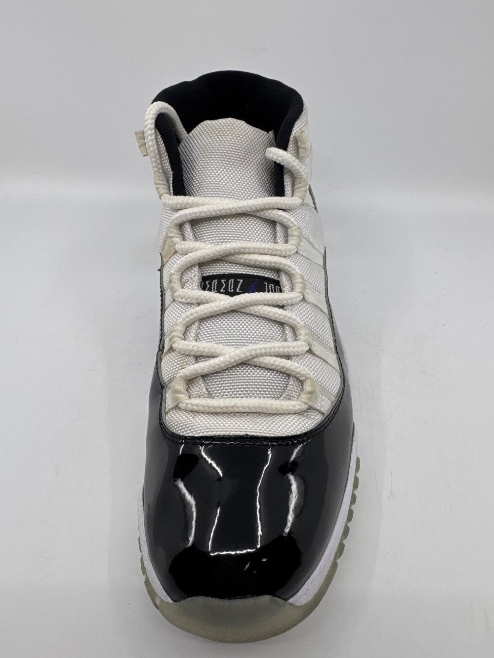 *USED* AJ 11 - CONCORD (2018)|39216