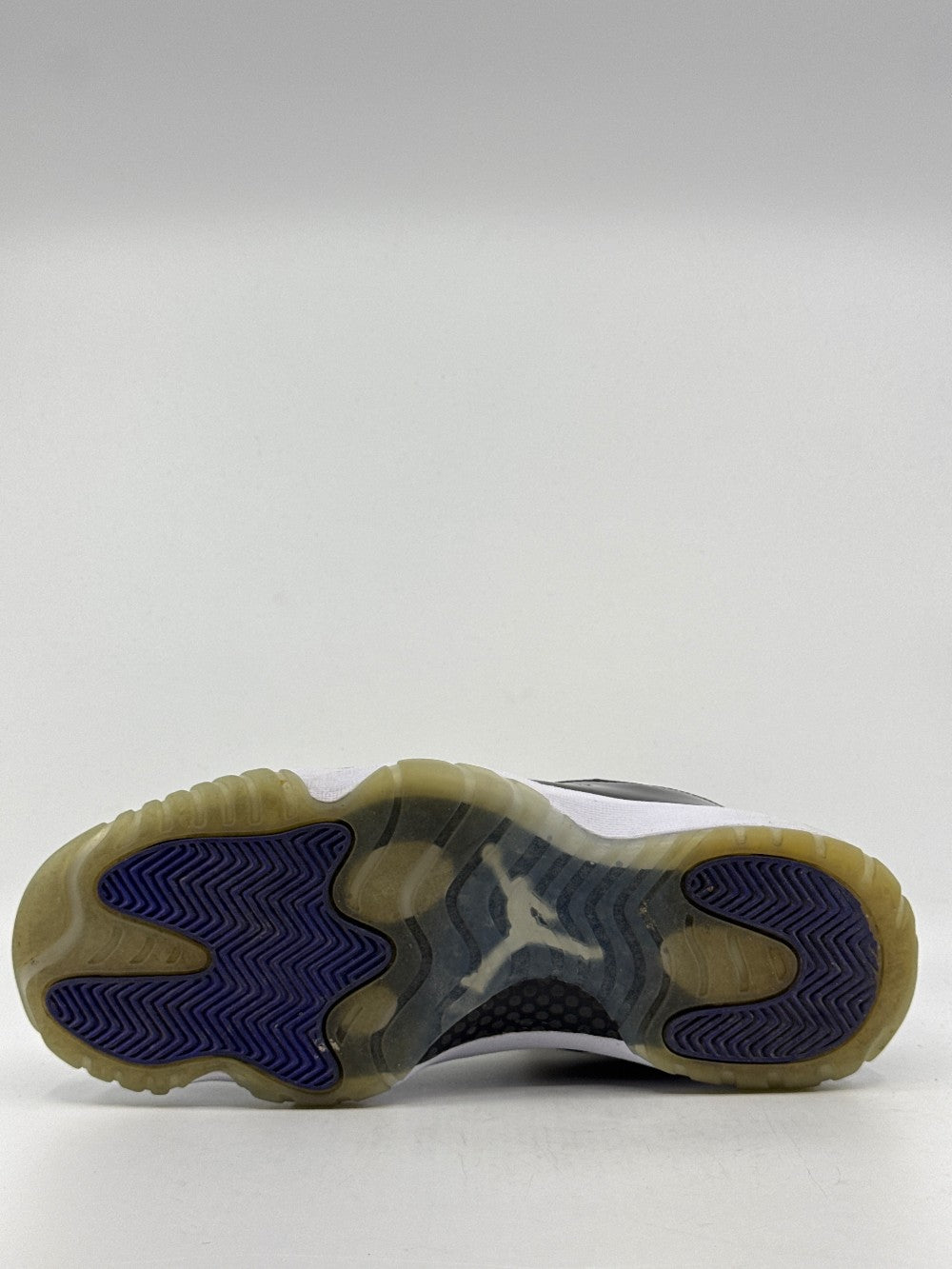 *USED* AJ 11 - CONCORD (2018)|39217