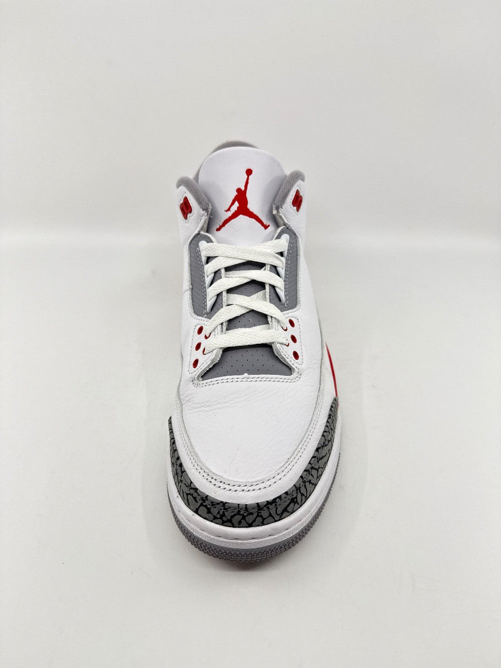 *USED* AJ 3 - FIRE RED (2022)|39243