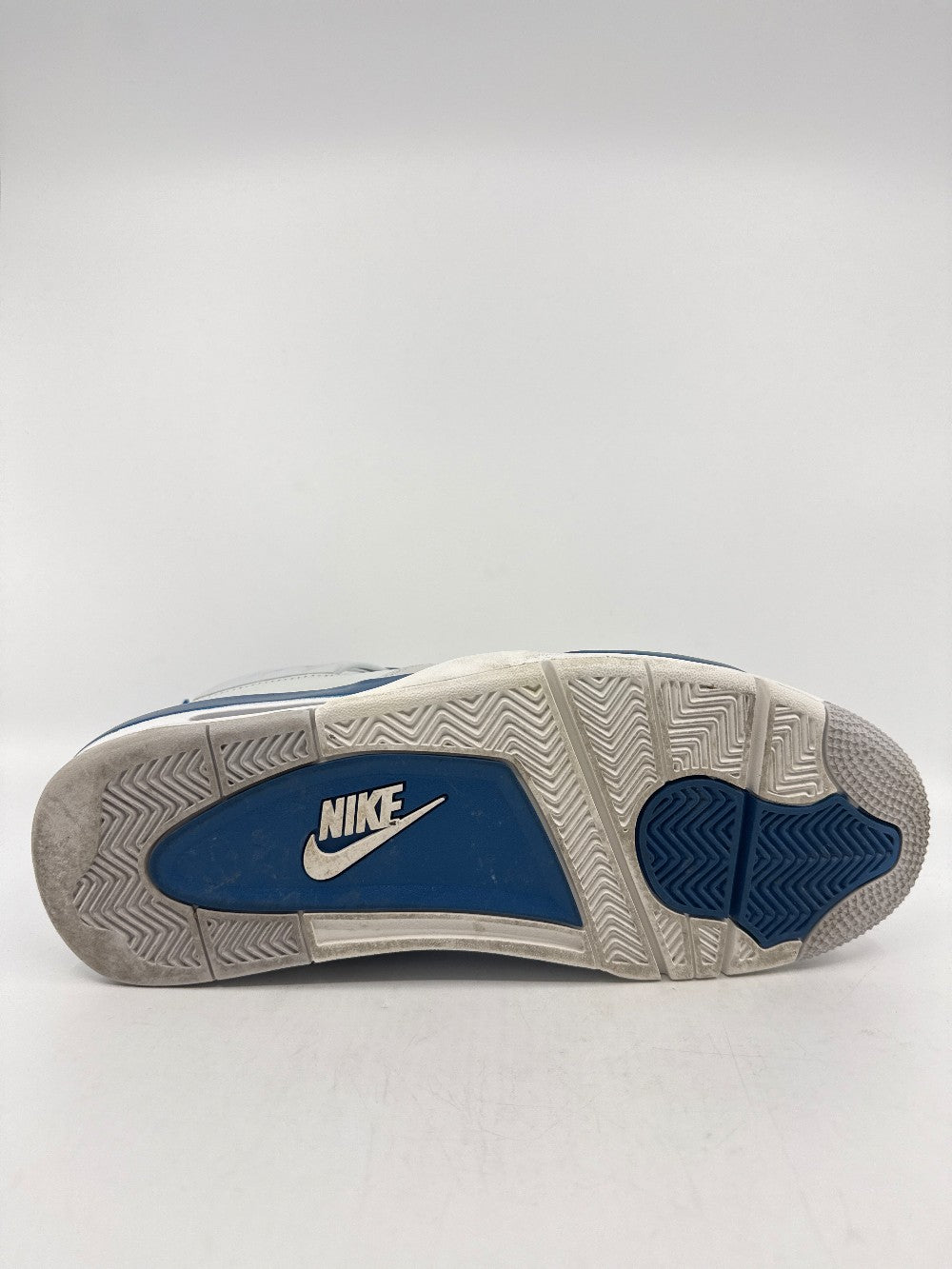 *USED* AJ 4 - MILITARY BLUE (2024)|39251