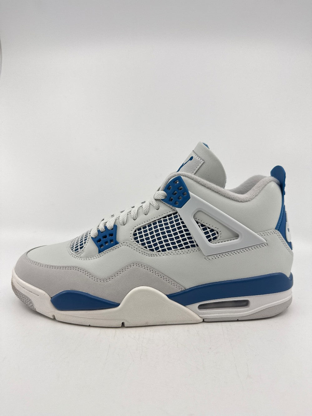 *USED* AJ 4 - MILITARY BLUE (2024)|39252