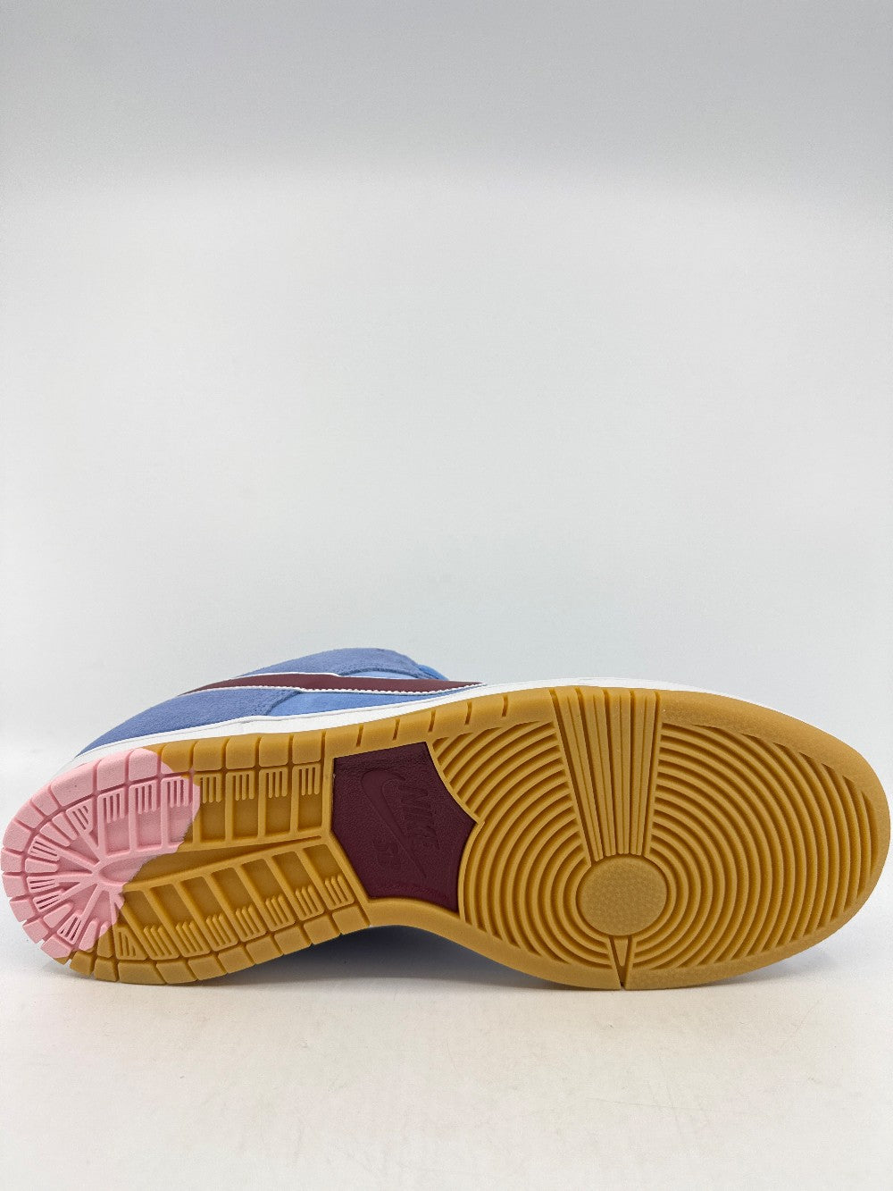 NIKE SB DUNK LOW - PHILADELPHIA PHILLIES|39261