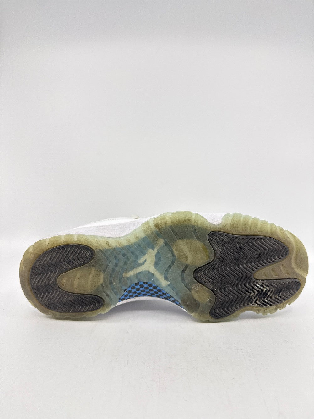 *USED* AJ 11 LOW - LEGEND BLUE|39271