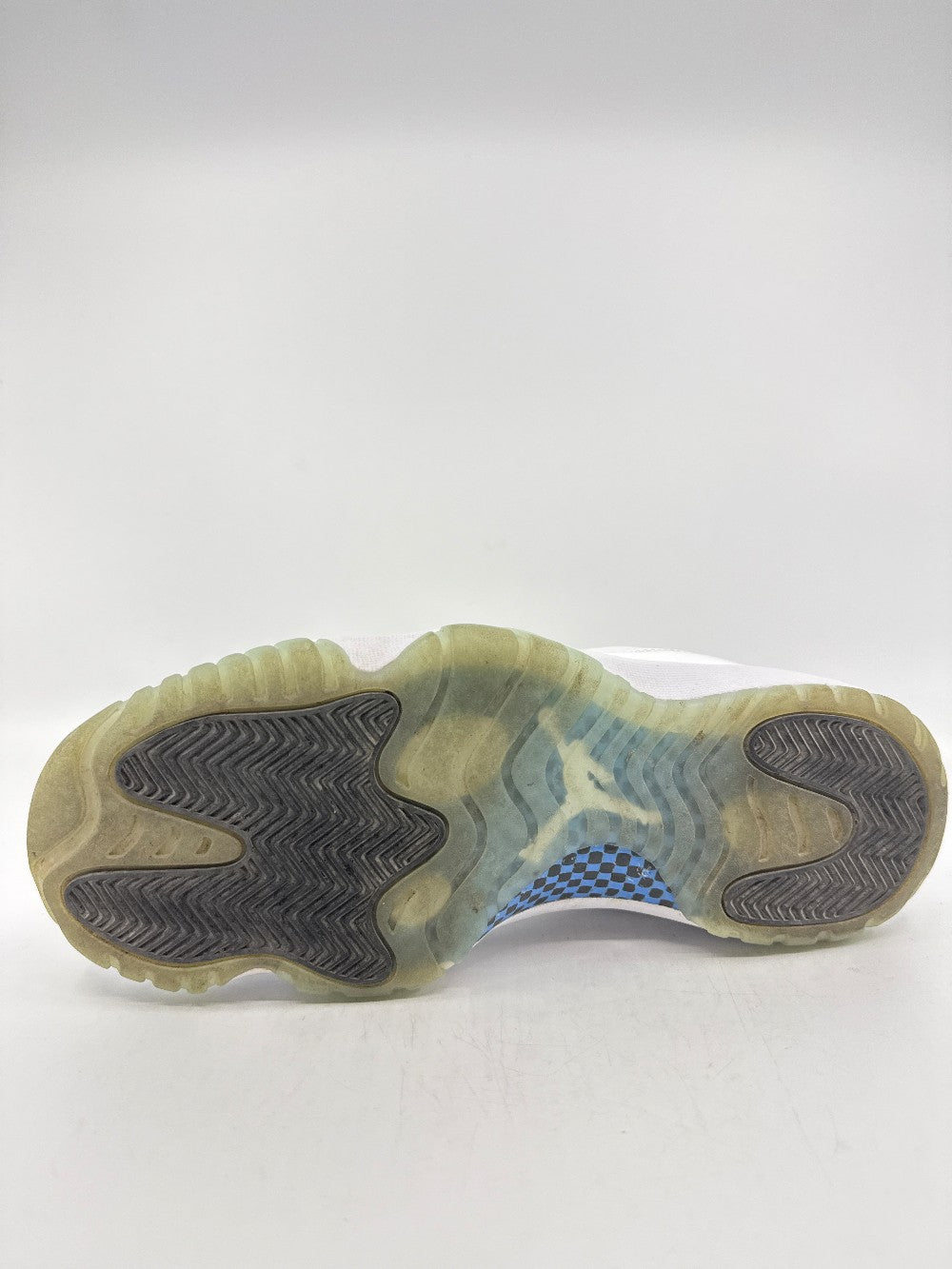 *USED* AJ 11 LOW - LEGEND BLUE|39276