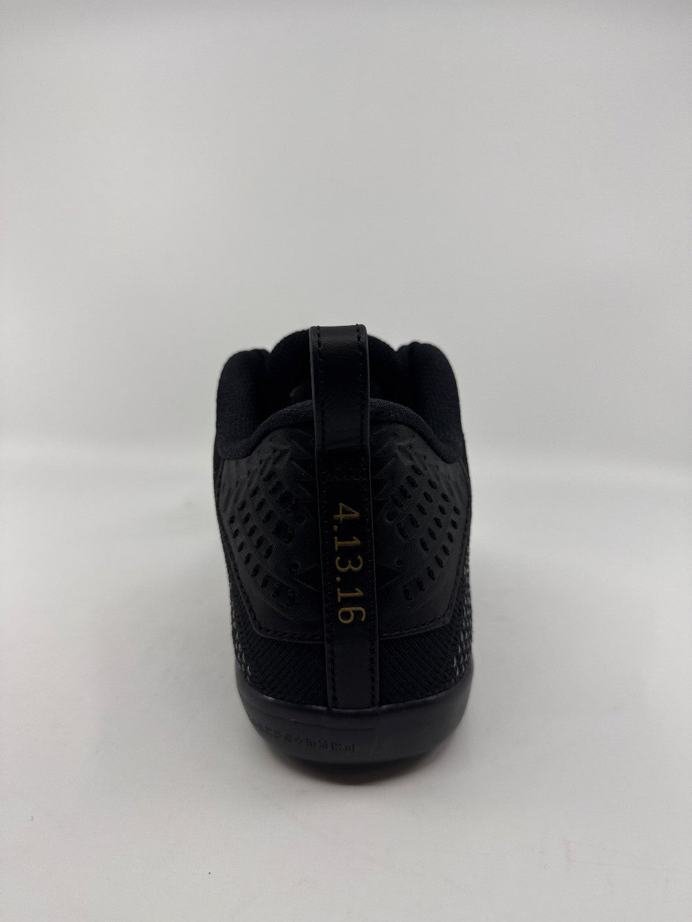NIKE KOBE 11 ELITE LOW PROTRO - FADE TO BLACK (2026)|39280