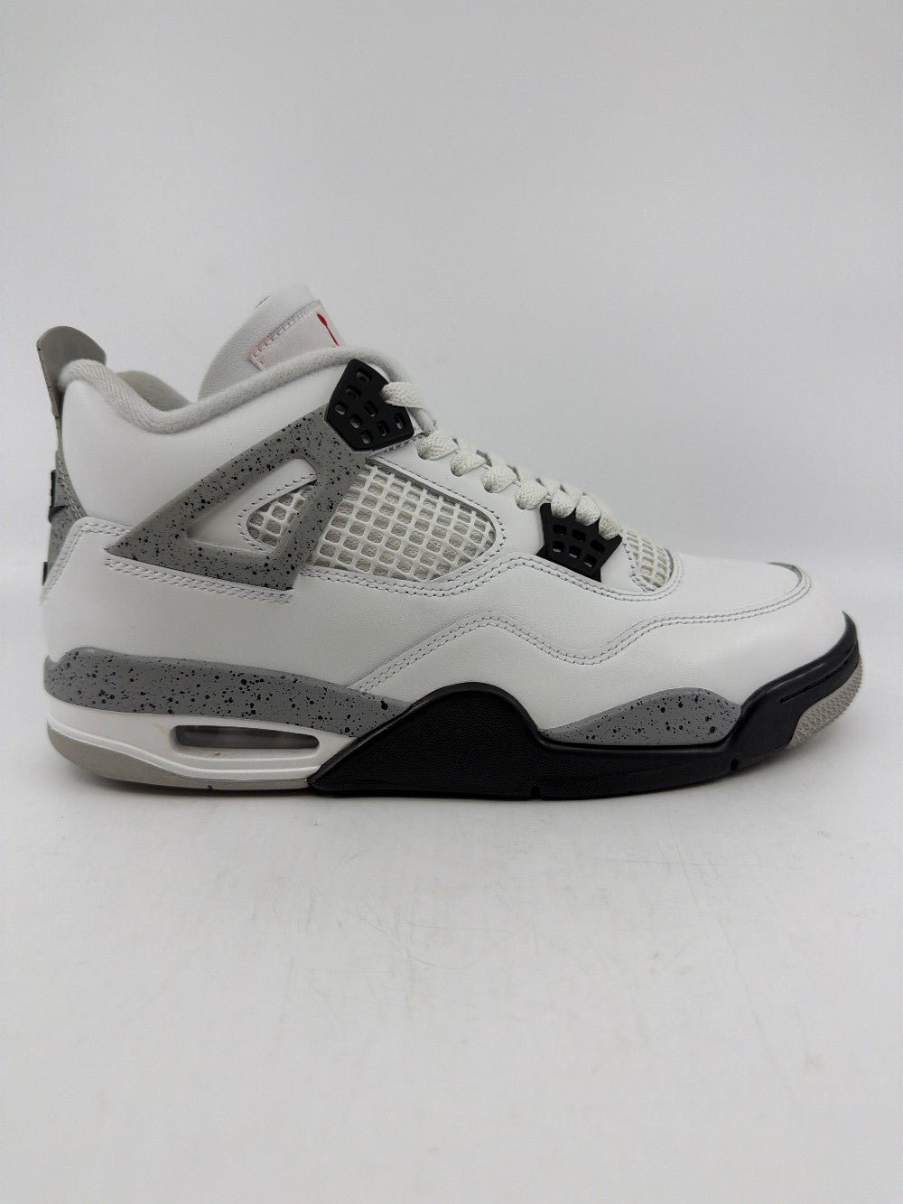 *USED* AJ 4 - WHITE CEMENT (2025)|39317