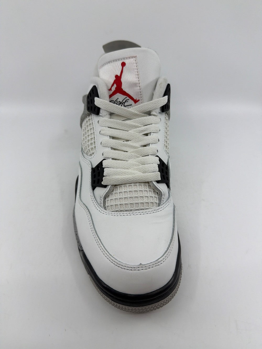 *USED* AJ 4 - WHITE CEMENT (2025)|39318