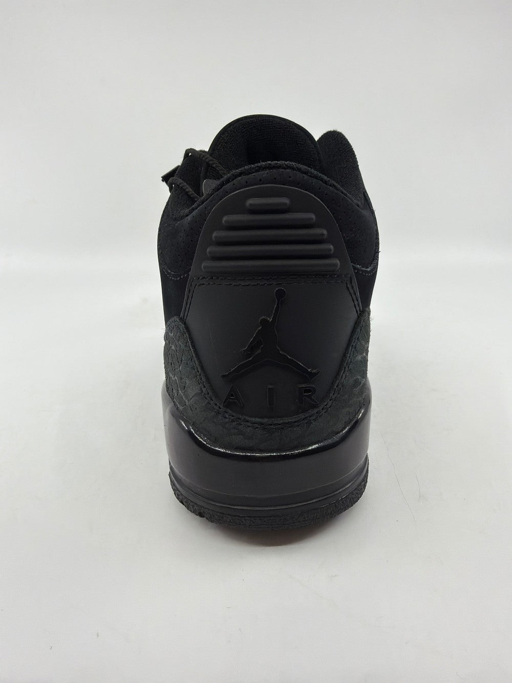 *USED/REP BOX* AJ 3 - BLACK CAT (2025)|39335