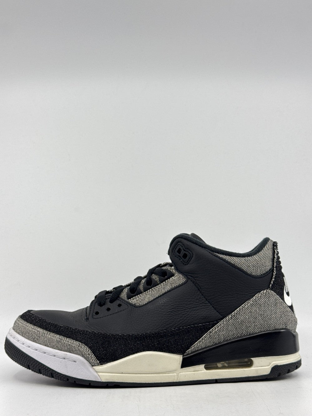 *USED* AJ 3 X LEVIS - BLACK|39472