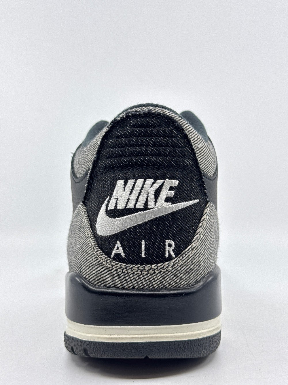 *USED* AJ 3 X LEVIS - BLACK|39473
