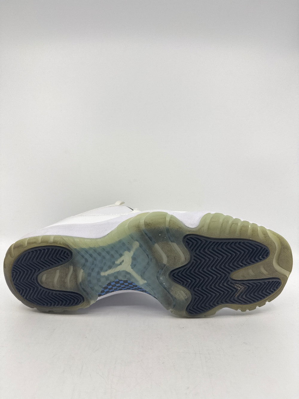*USED/NO BOX* AJ 11 LOW - LEGEND BLUE|39524
