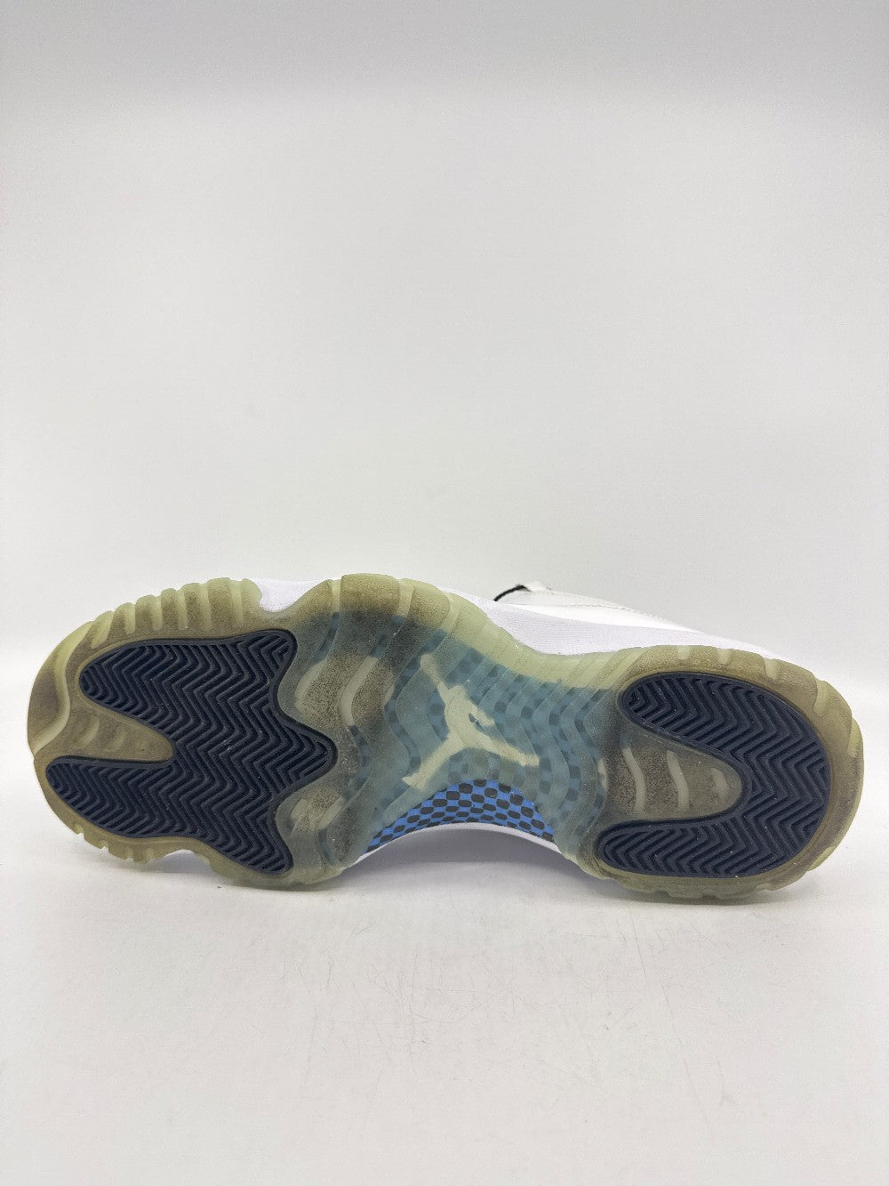 *USED/NO BOX* AJ 11 LOW - LEGEND BLUE|39529